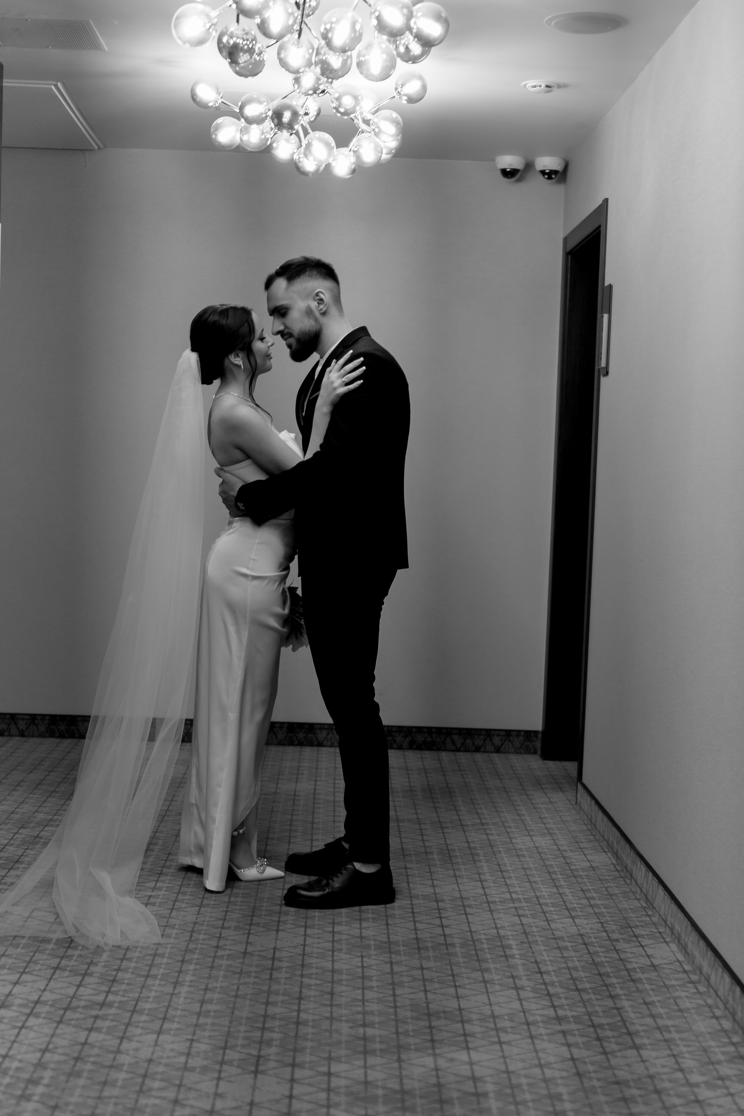 СВАДЕБНАЯ СЬЕМКА СБОРОВ ЖЕНИХА И НЕВЕСТЫ В ОТЕЛЕ И ТАКЖЕ ФОТОСЕССИИЯ В ОТЕЛЕЕ МЕГАПОЛИС БРЯНСК. Профессиональный фотограф, Санкт-Петербург — Виктория Богомолова