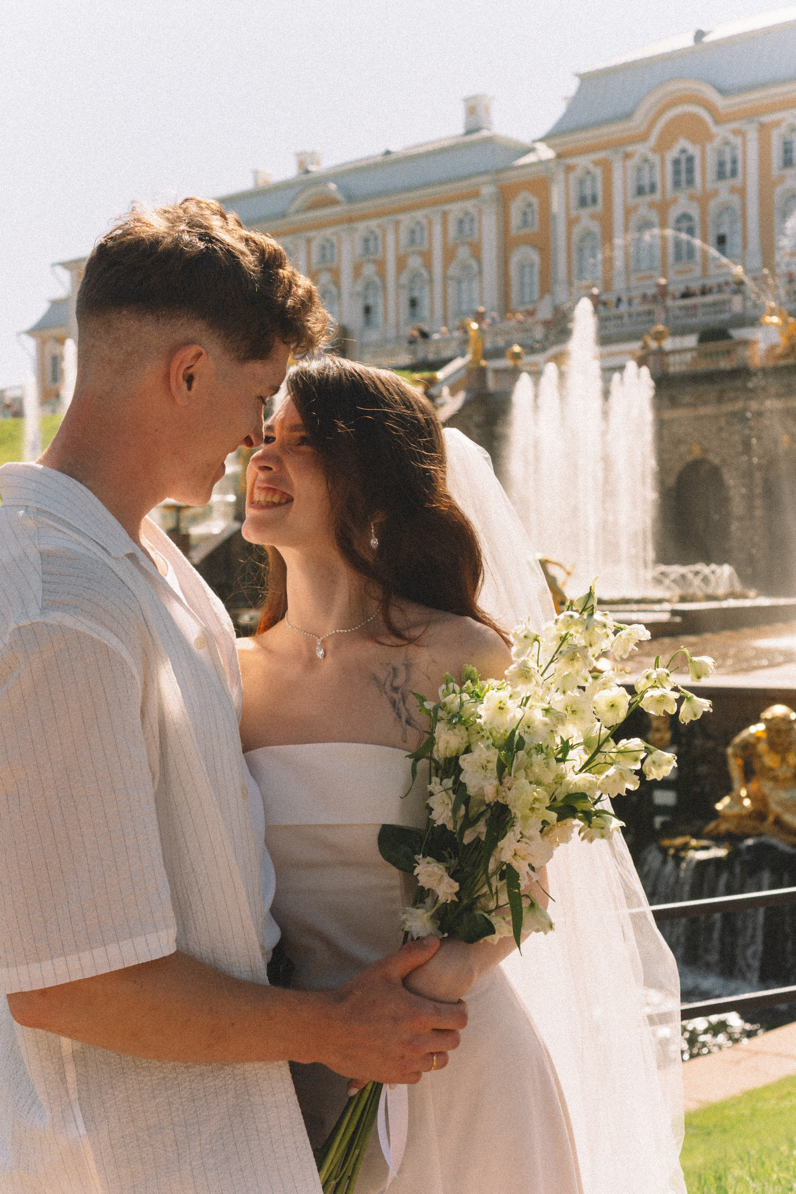 СВАДЕБНАЯ СЬЕМКА В ПЕТЕРГОФЕ И СЬЕМКА РЕПОРТАЖА В ЗАГСЕ ПЕТЕРГОФА. Профессиональный фотограф, Санкт-Петербург — Виктория Богомолова