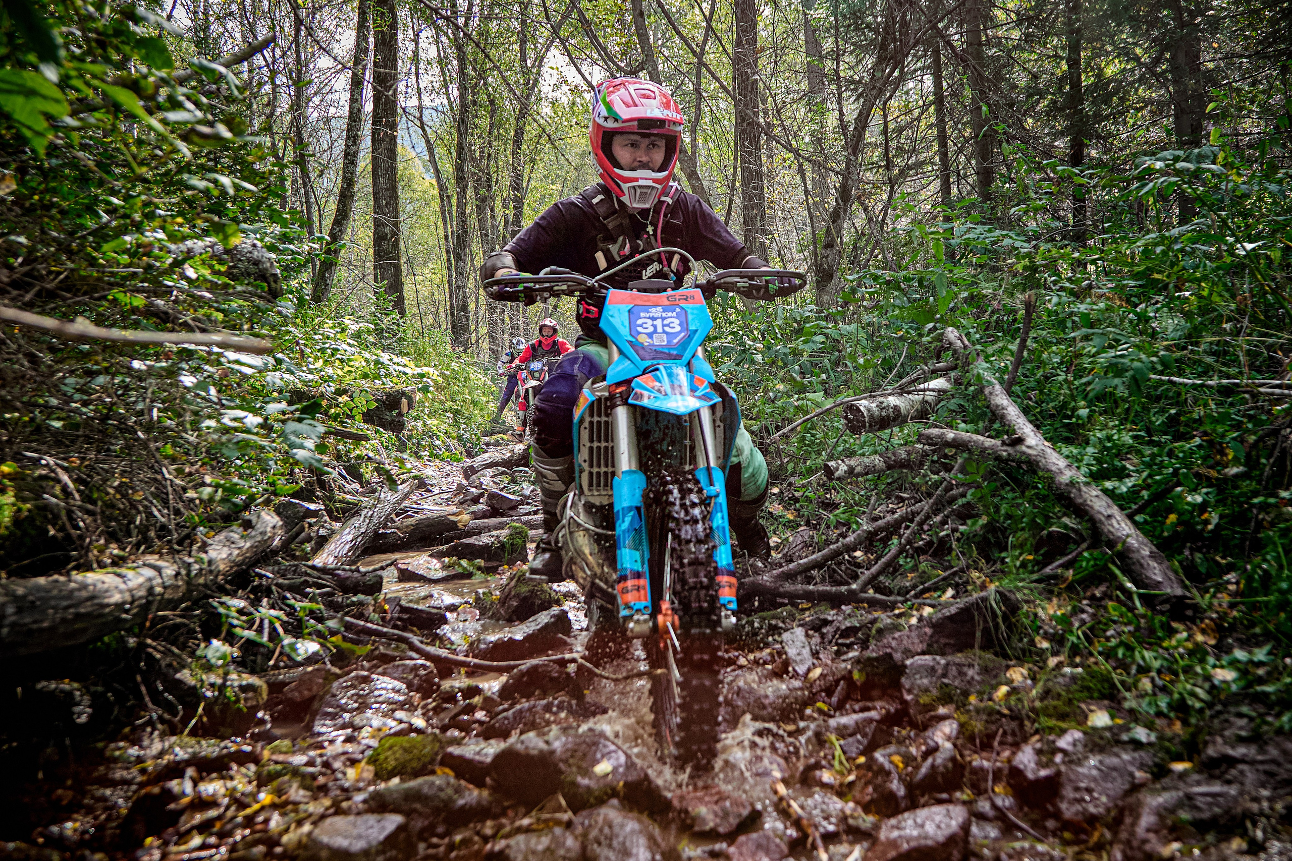 БУРЕЛОМ 2025 чемпионат Сибири по Эндуро. Фотограф Москва Concerts photo / Fashion photо