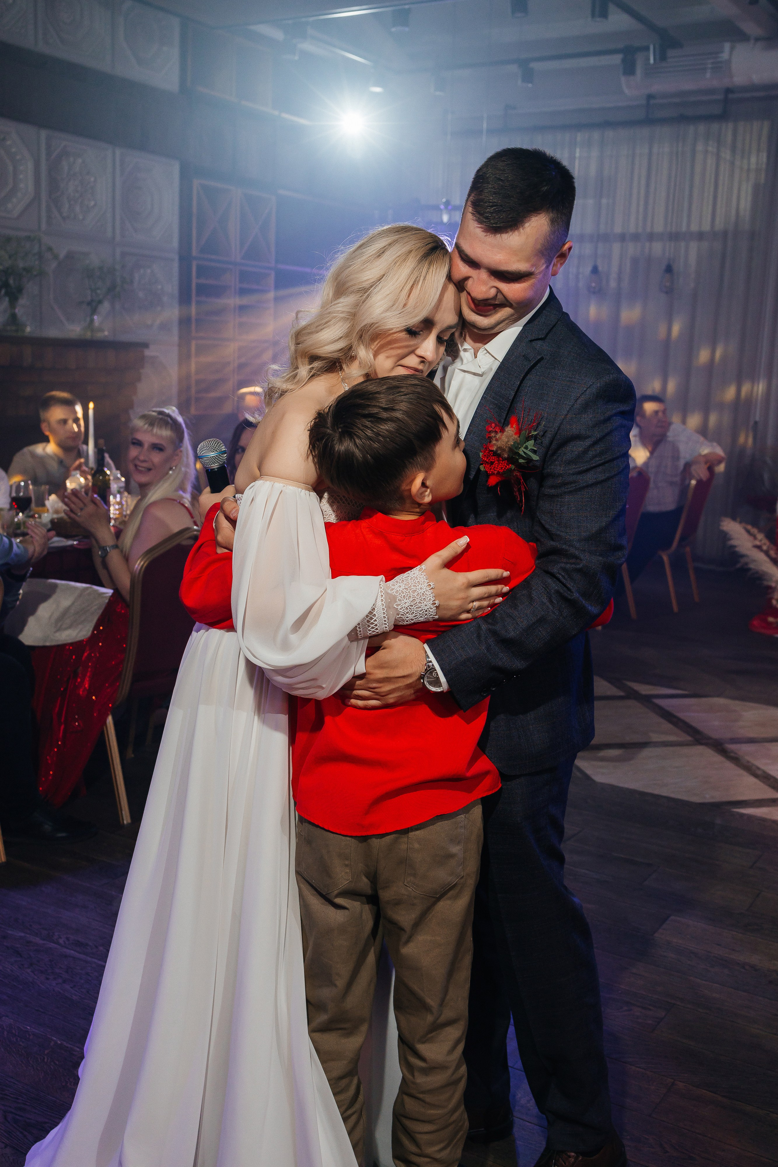 Грандиозное свадебное событие в уютном ресторане. Олег Сверчков | Свадебный фотограф Вологда