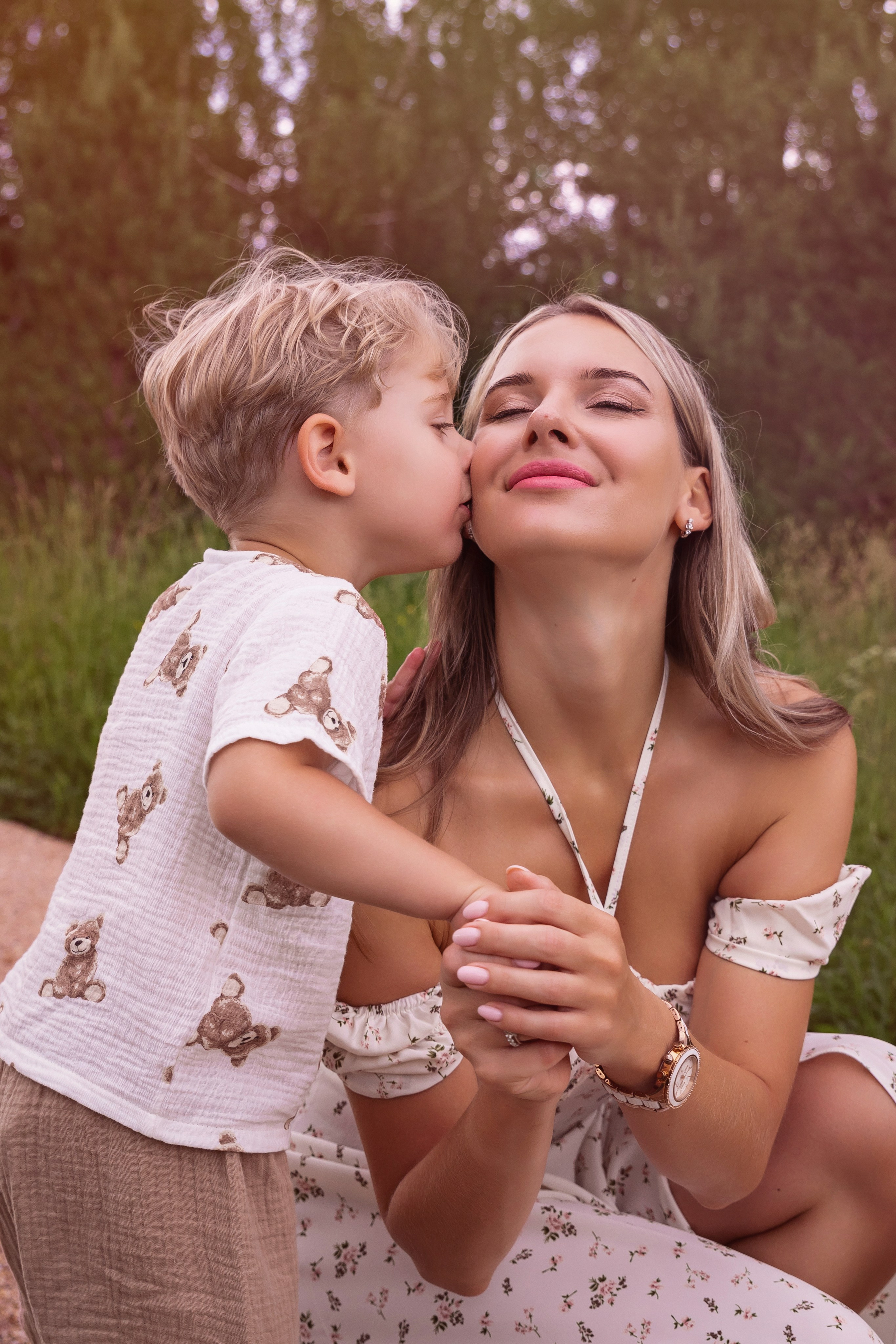 Семейная фотосессия на цветочной поляне. Трубинова Екатерина | Семейный фотограф | Москва