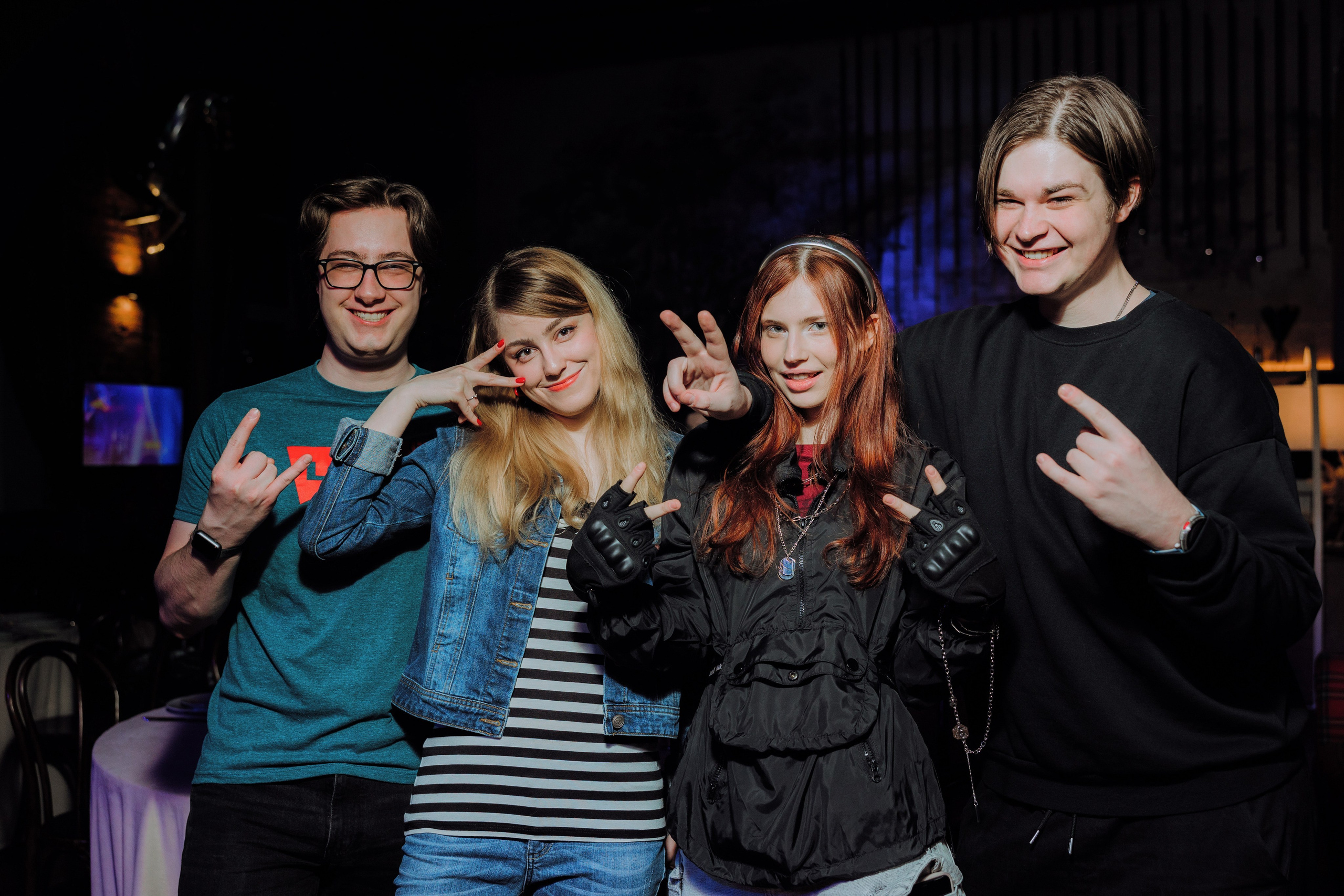 Юбилей 50 лет в стиле 90 в AG LOFT. АНДРЕЙ ШИРКАЛИН РЕПОРТАЖНЫЙ ФОТОГРАФ МОСКВА НА КОРПОРАТИВ, ДЕНЬ РОЖДЕНИЯ, БАНКЕТ, КОНФЕРЕНЦИЮ, ТИМБИЛДИНГ