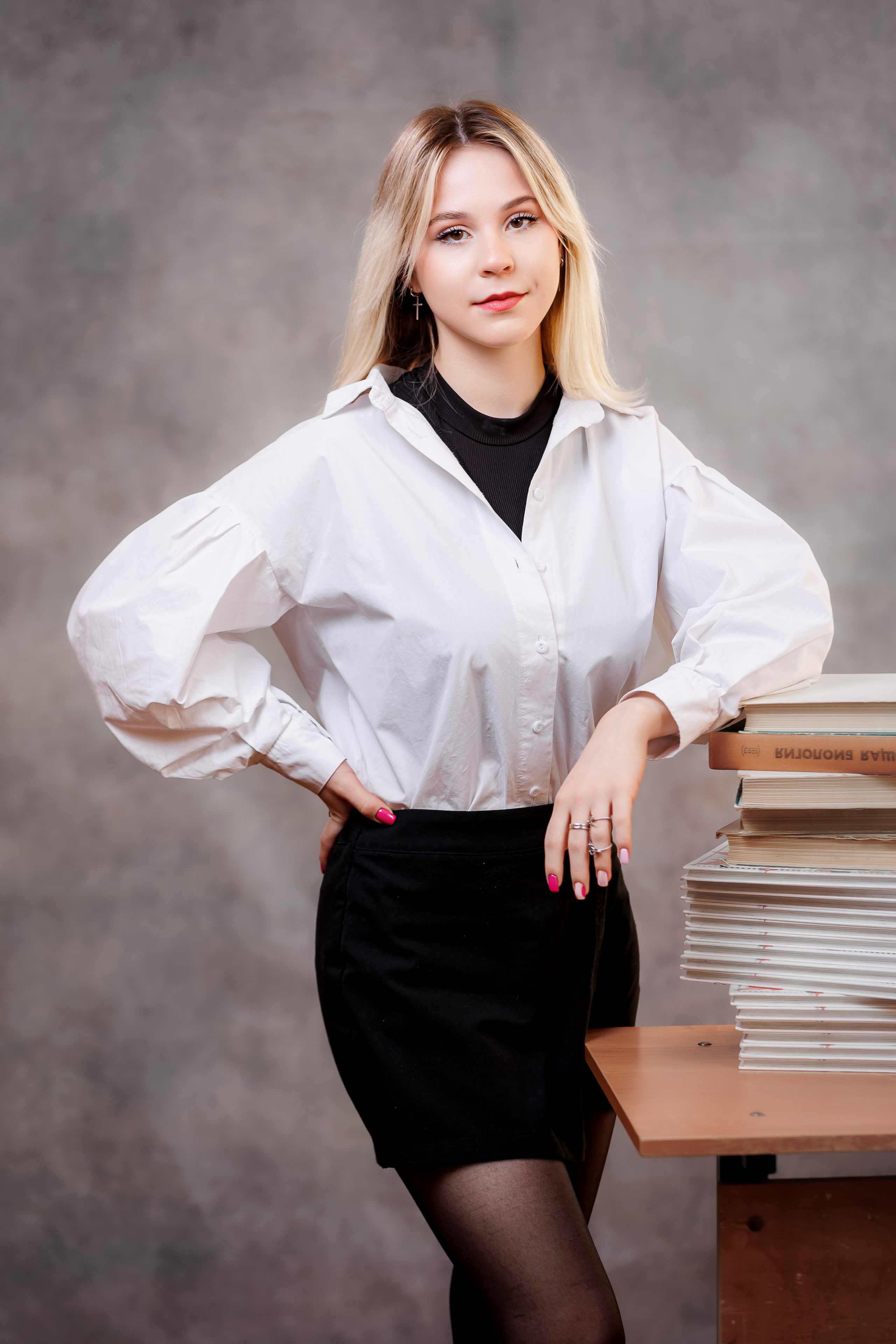 Портреты на однотонном фоне. Семейный и детский фотограф Комина Елена, Власиха, Одинцово