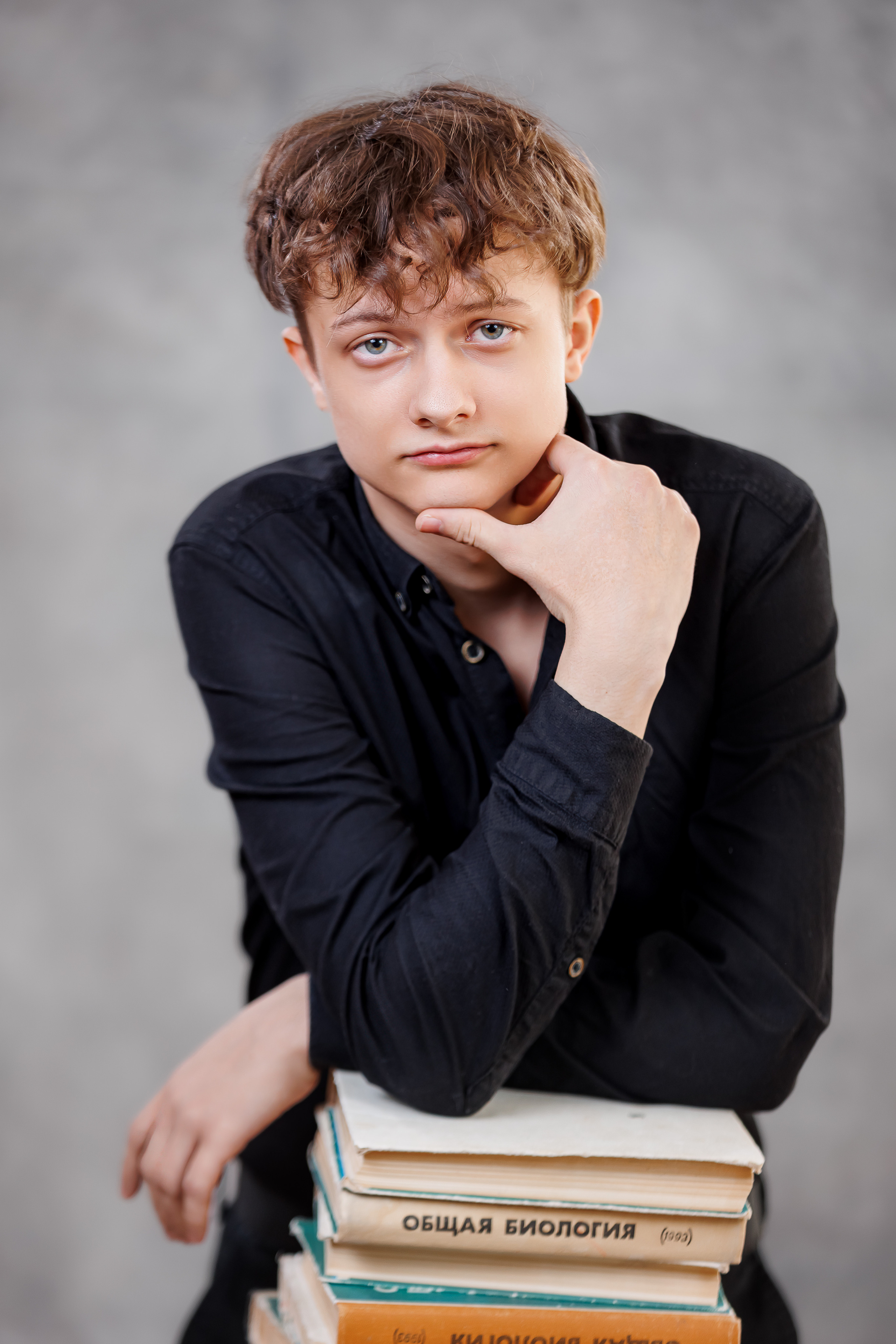 Портреты на однотонном фоне. Семейный и детский фотограф Комина Елена, Власиха, Одинцово