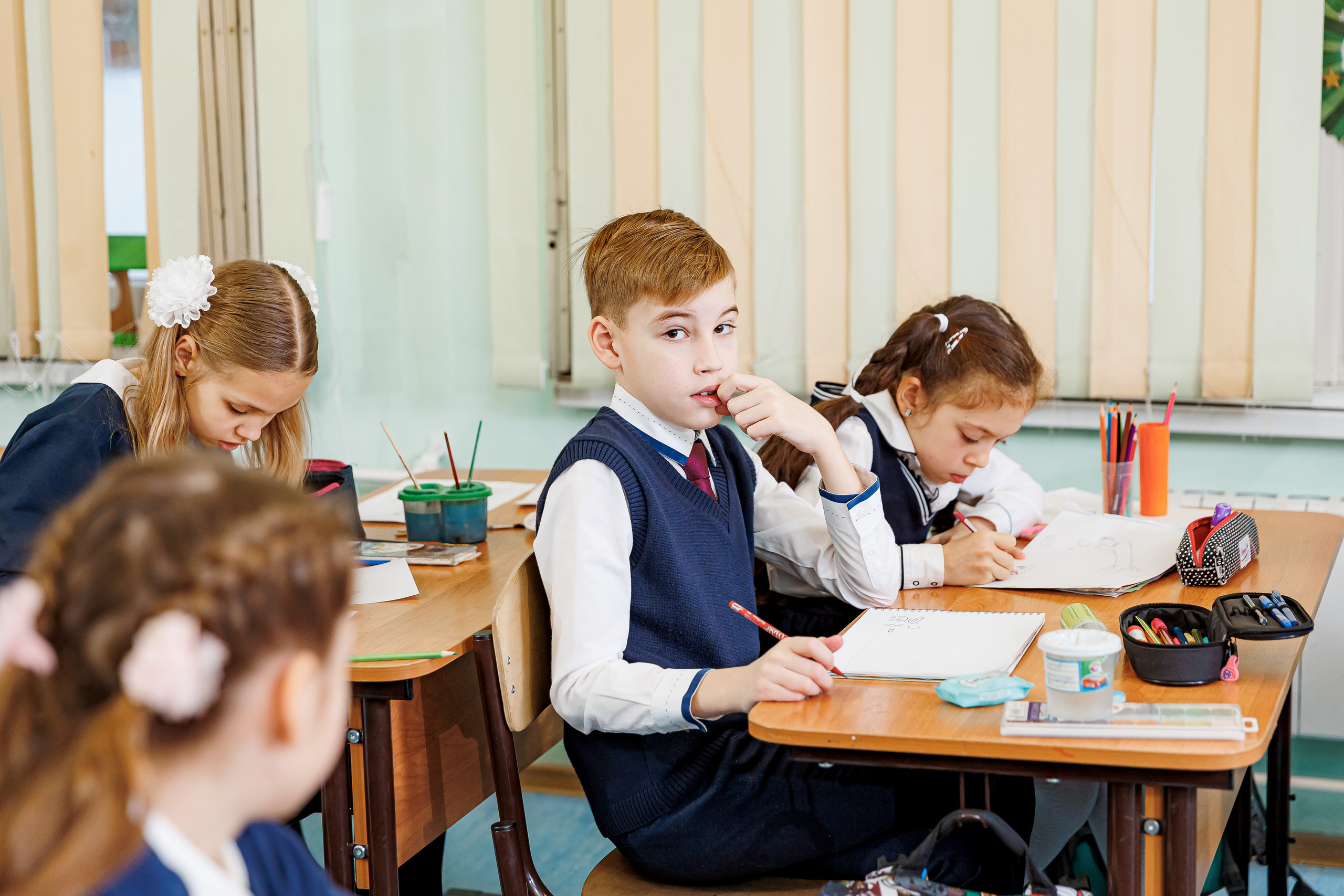 Репортаж на уроках. Семейный и детский фотограф Комина Елена, Власиха, Одинцово