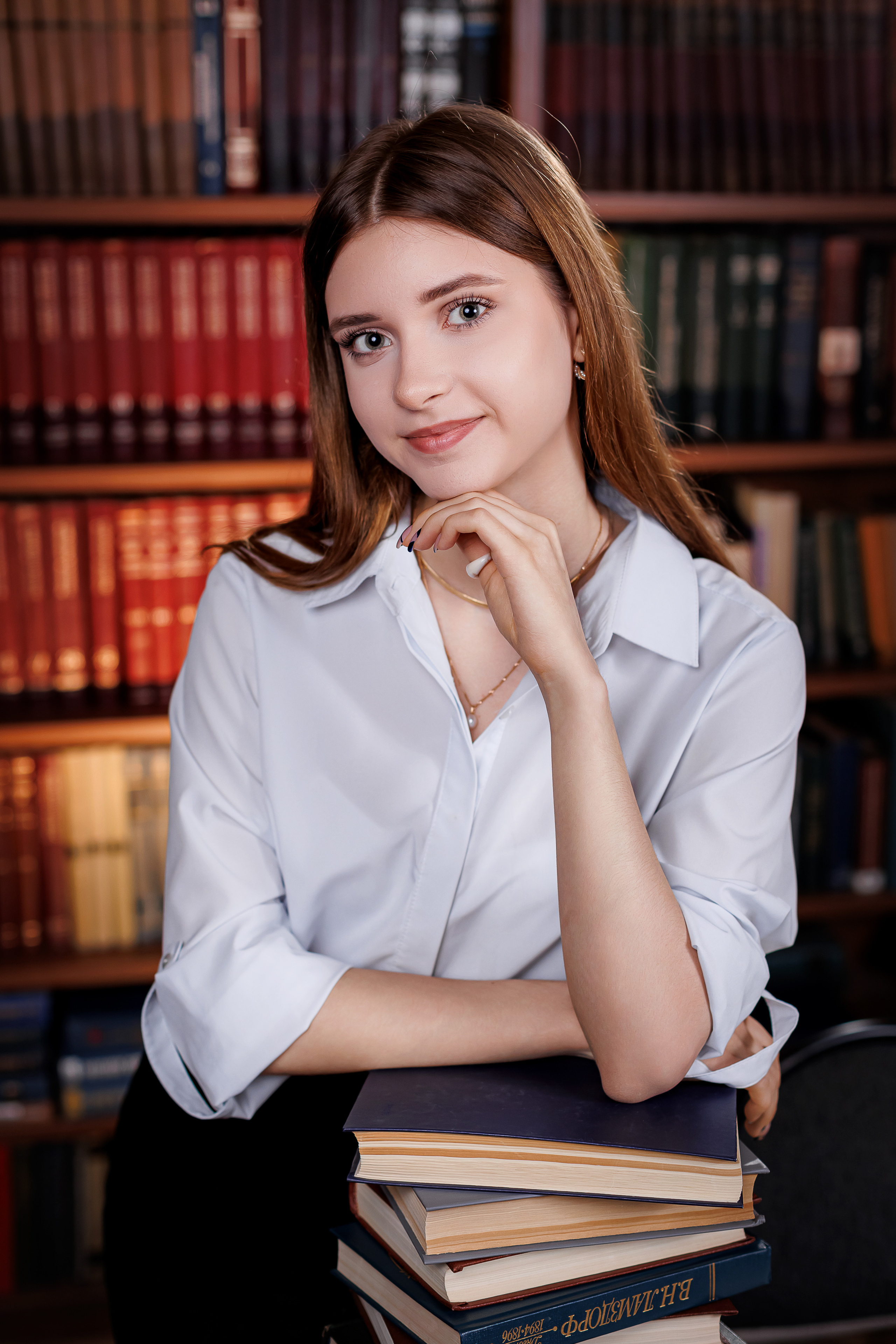 Портреты в Библиотеке. Семейный и детский фотограф Комина Елена, Власиха, Одинцово