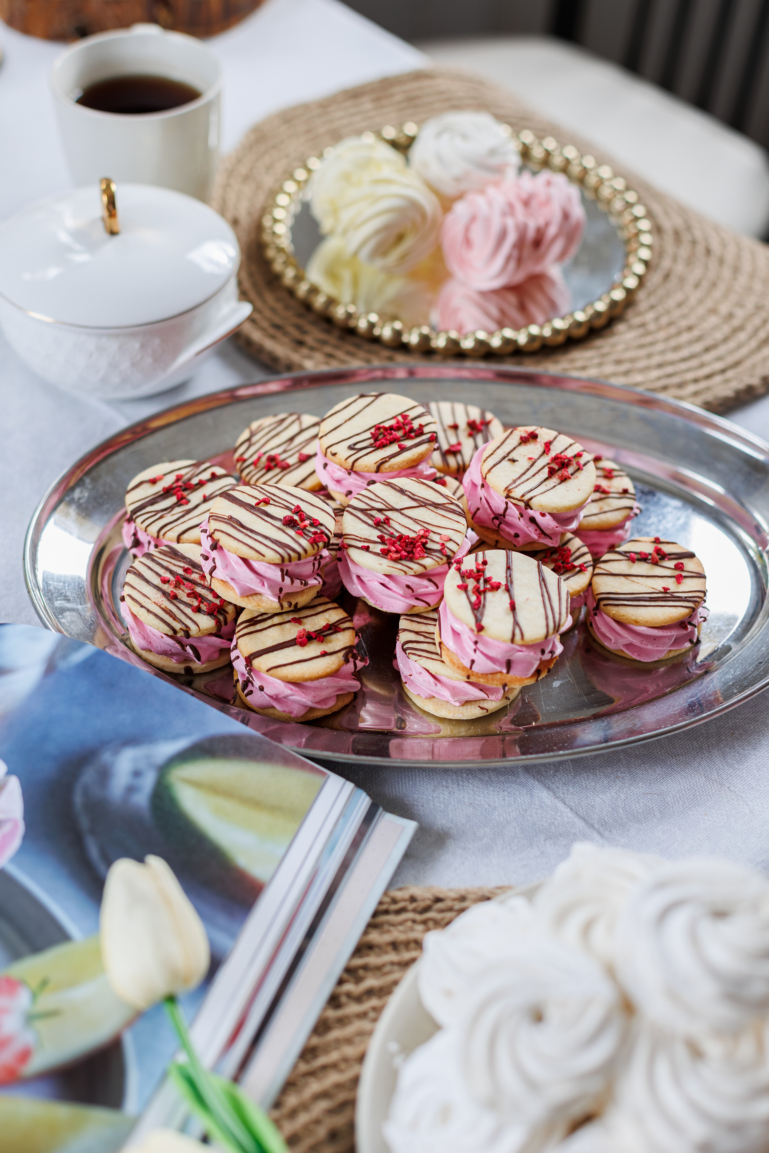 Контент съёмка для домашнего кондитера Ольги «Тут.зефир». Семейный и детский фотограф Комина Елена, Власиха, Одинцово