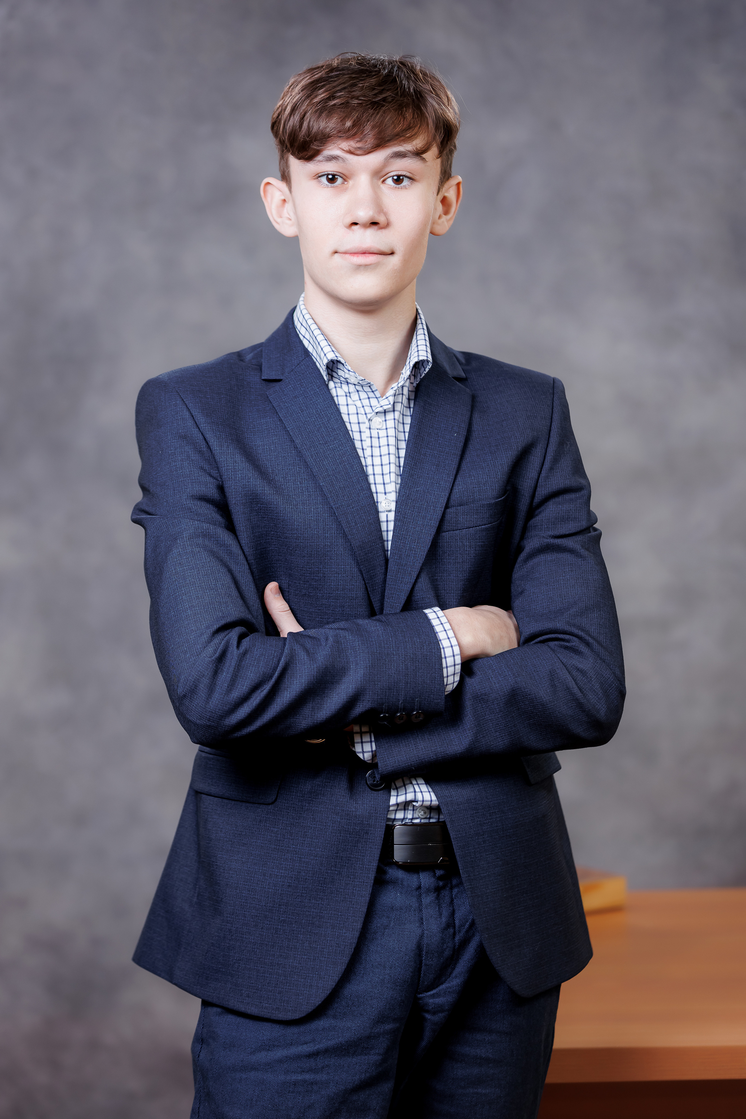 Портреты на однотонном фоне. Семейный и детский фотограф Комина Елена, Власиха, Одинцово