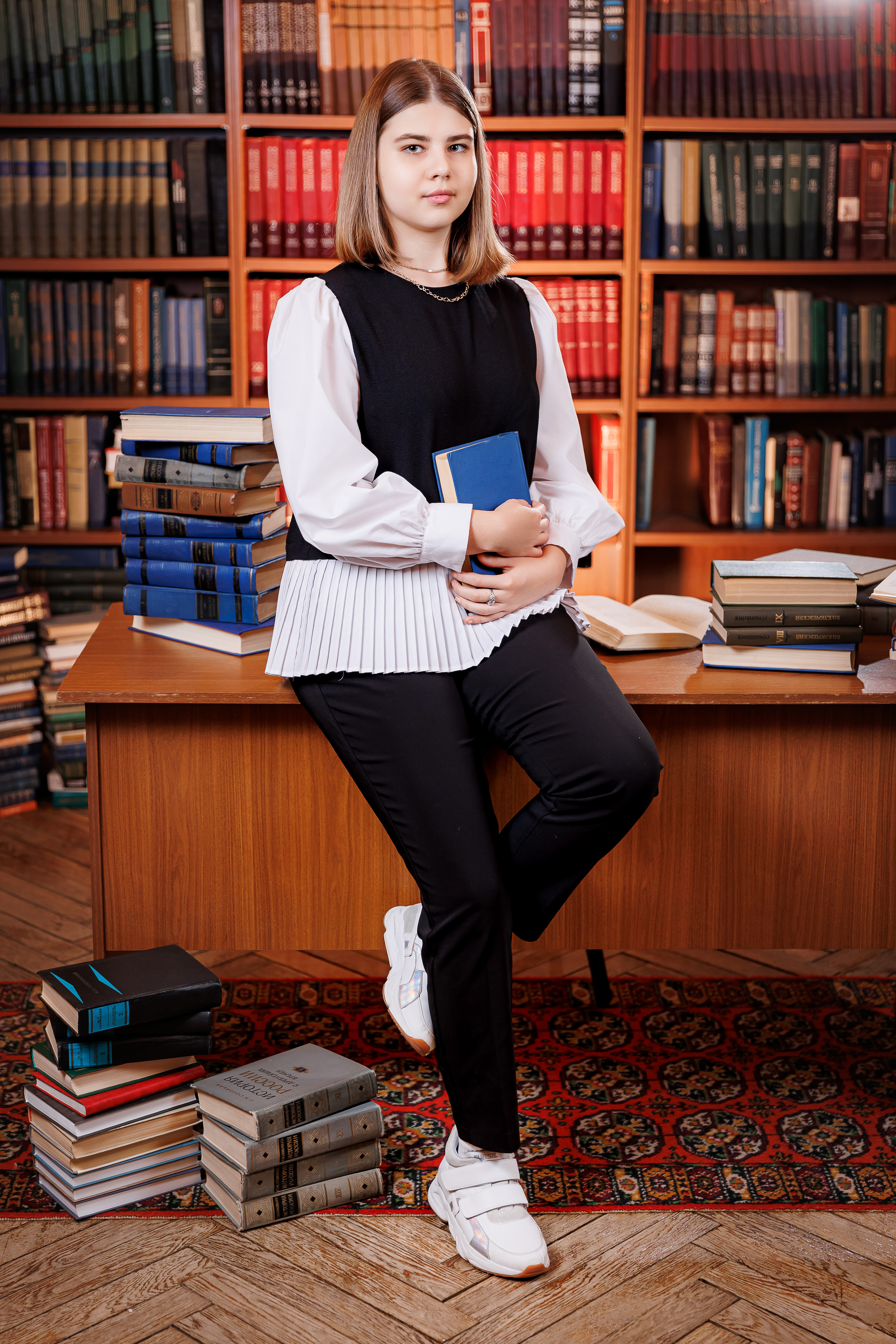 Портреты в Библиотеке. Семейный и детский фотограф Комина Елена, Власиха, Одинцово