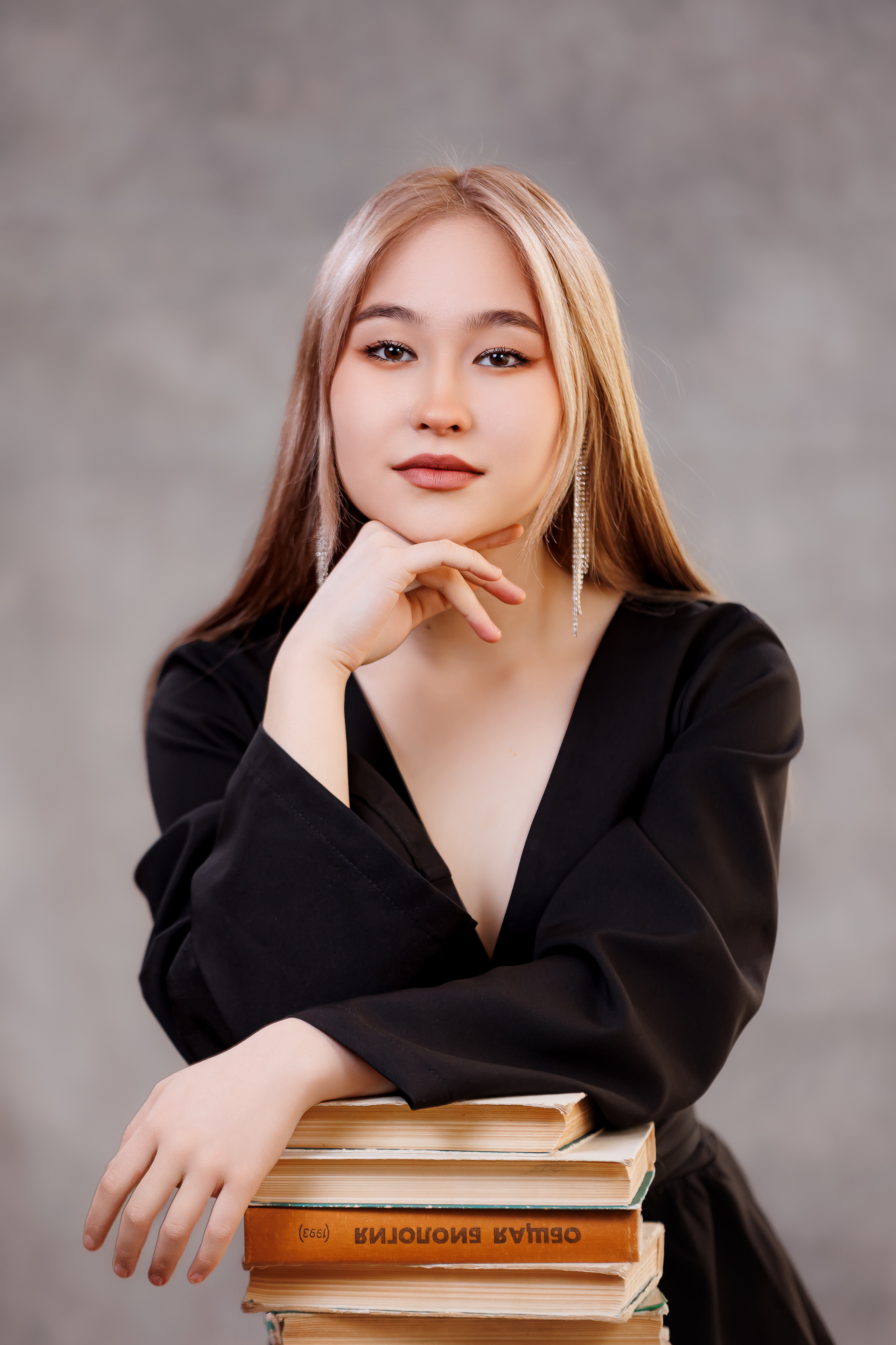 Портреты на однотонном фоне. Семейный и детский фотограф Комина Елена, Власиха, Одинцово