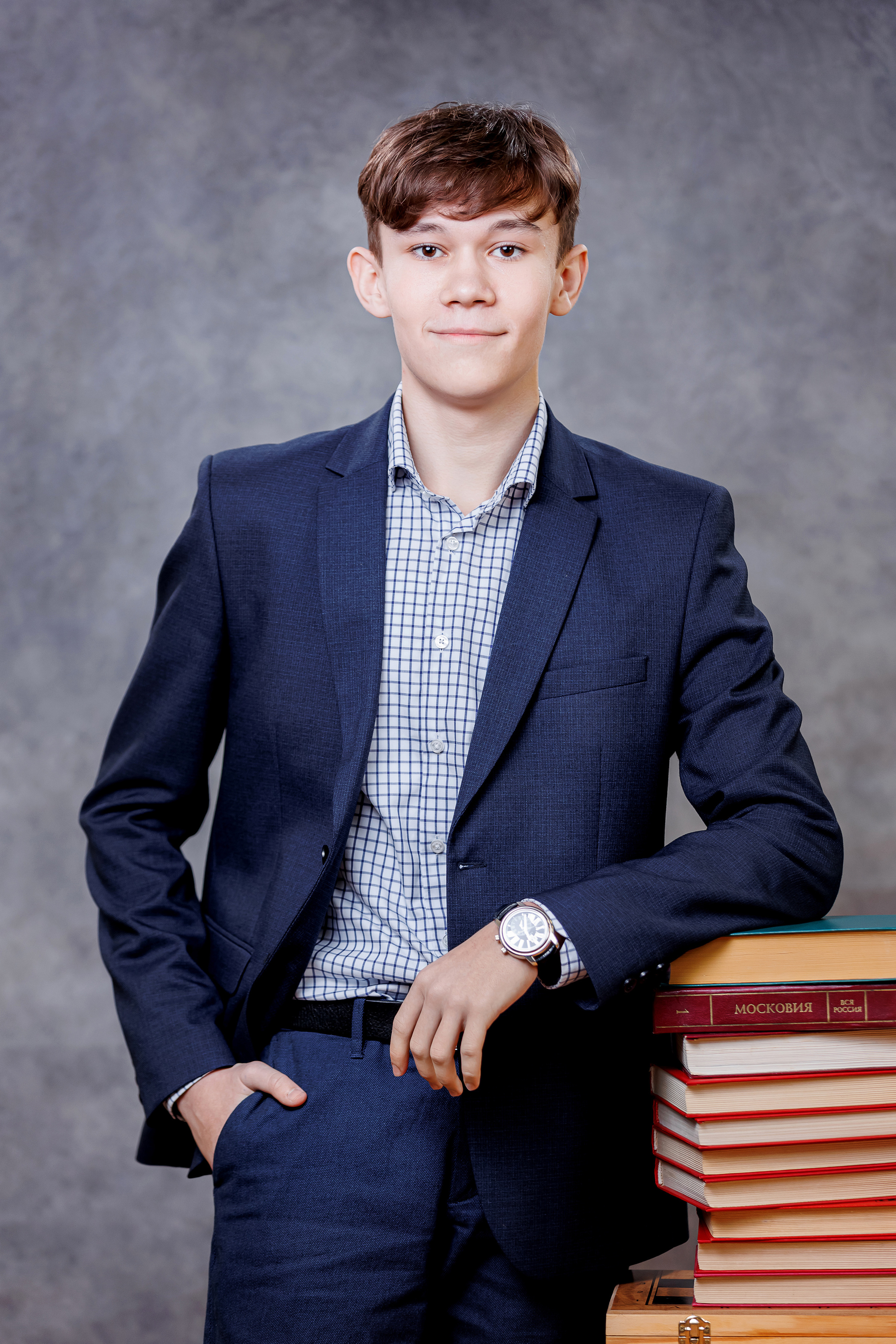 Портреты на однотонном фоне. Семейный и детский фотограф Комина Елена, Власиха, Одинцово