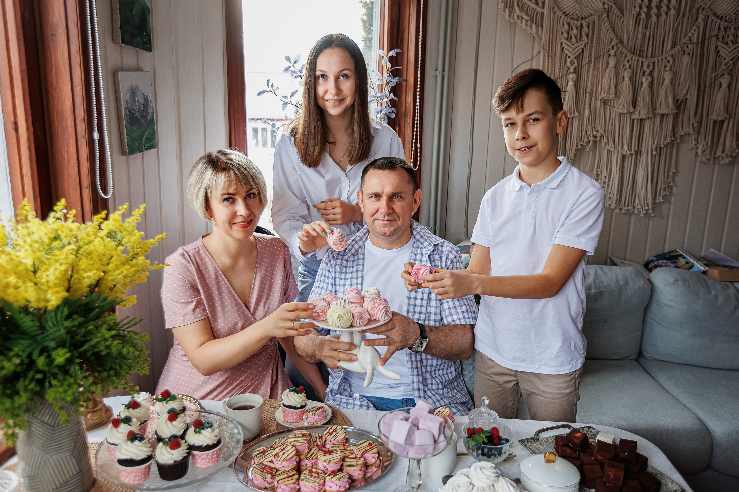 Контент съёмка для домашнего кондитера Ольги «Тут.зефир». Семейный и детский фотограф Комина Елена, Власиха, Одинцово