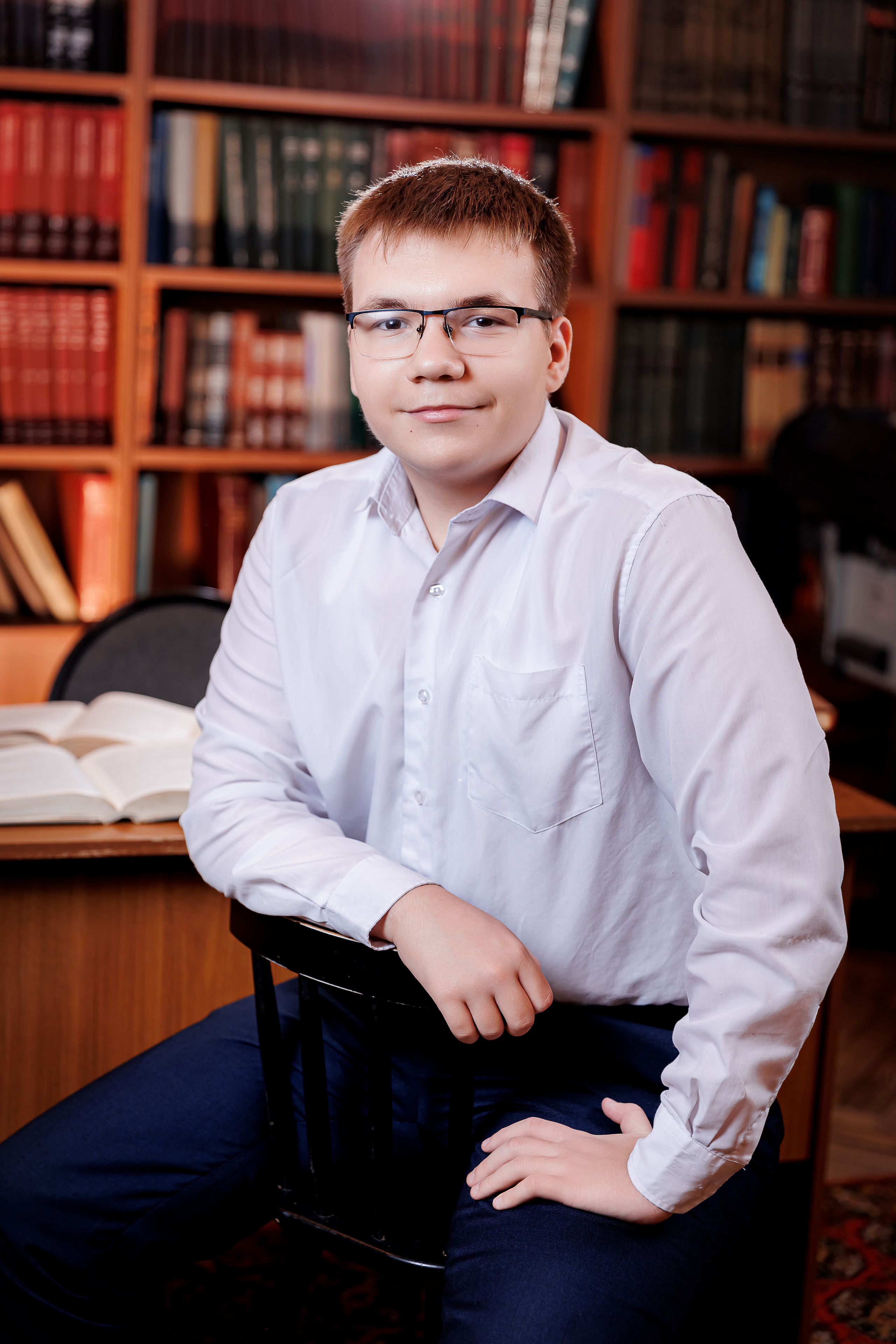 Портреты в Библиотеке. Семейный и детский фотограф Комина Елена, Власиха, Одинцово