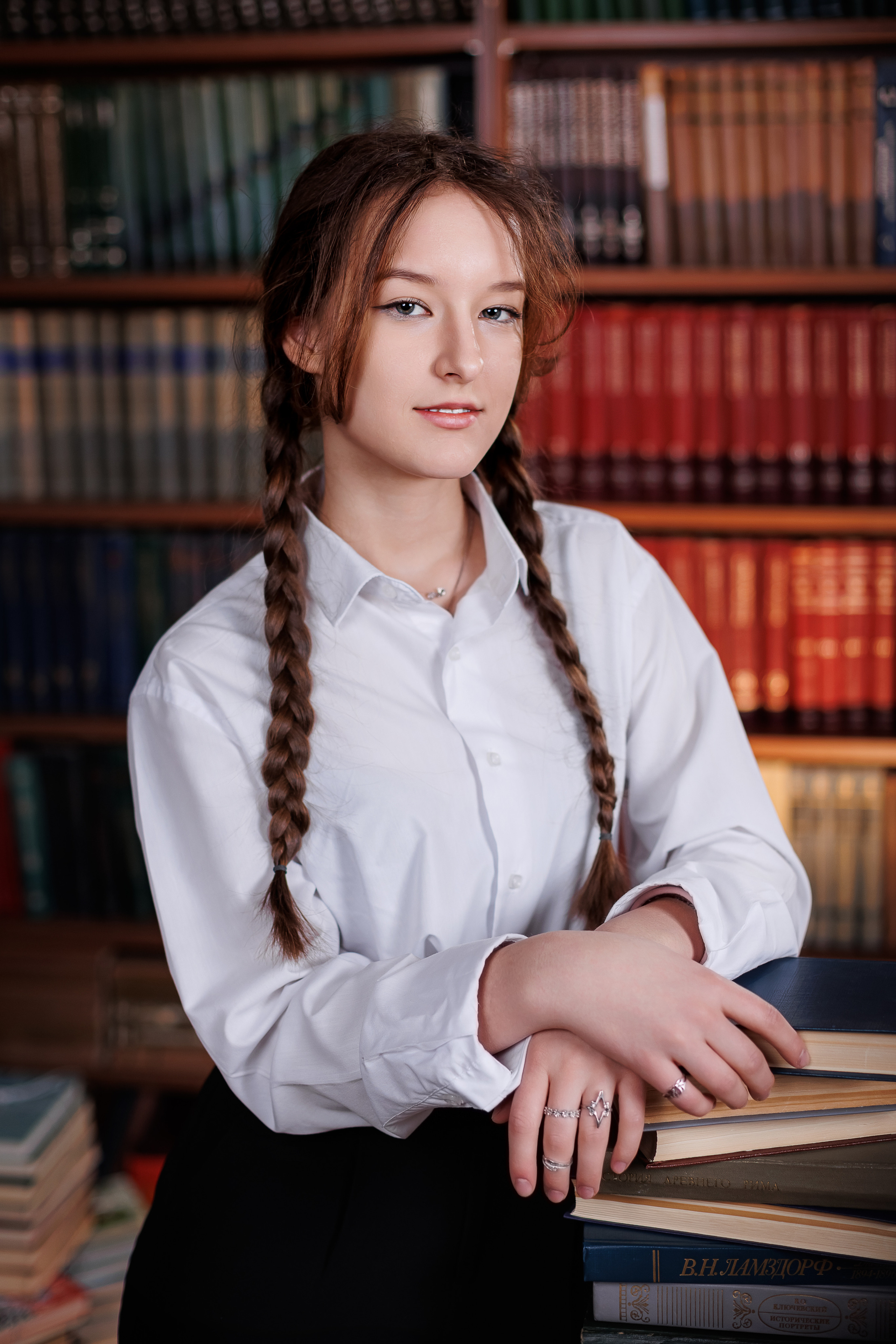 Портреты в Библиотеке. Семейный и детский фотограф Комина Елена, Власиха, Одинцово