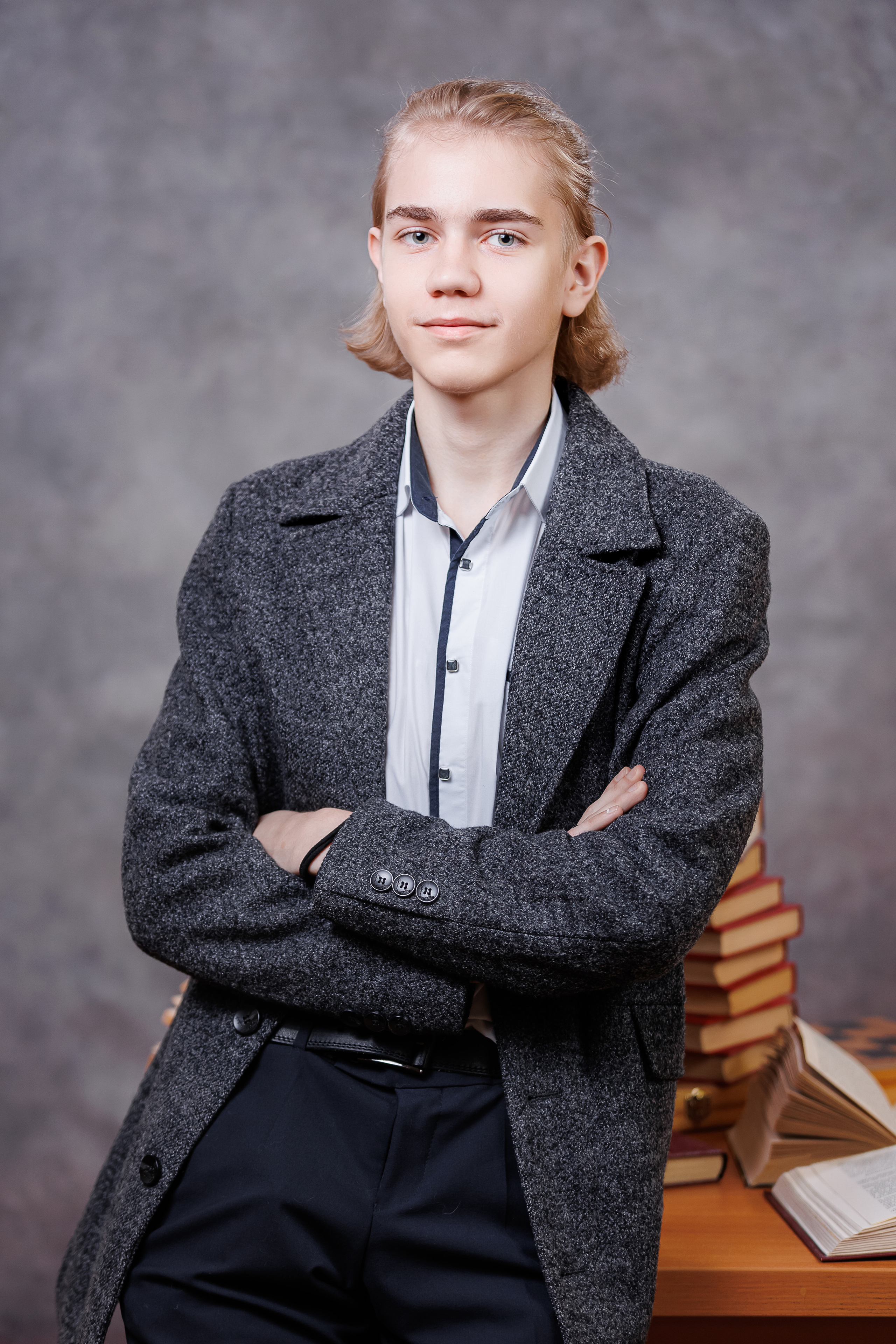 Портреты на однотонном фоне. Семейный и детский фотограф Комина Елена, Власиха, Одинцово