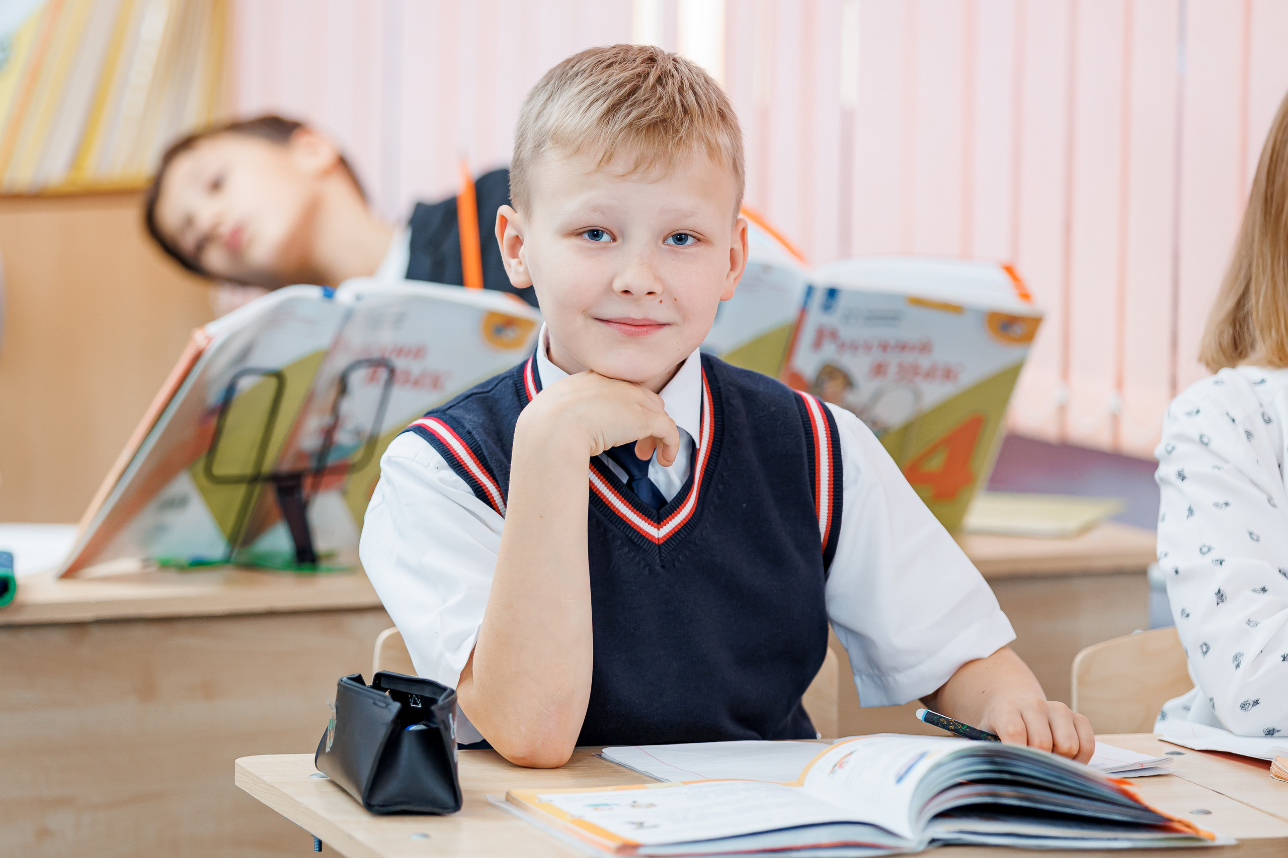 Репортаж на уроках. Семейный и детский фотограф Комина Елена, Власиха, Одинцово