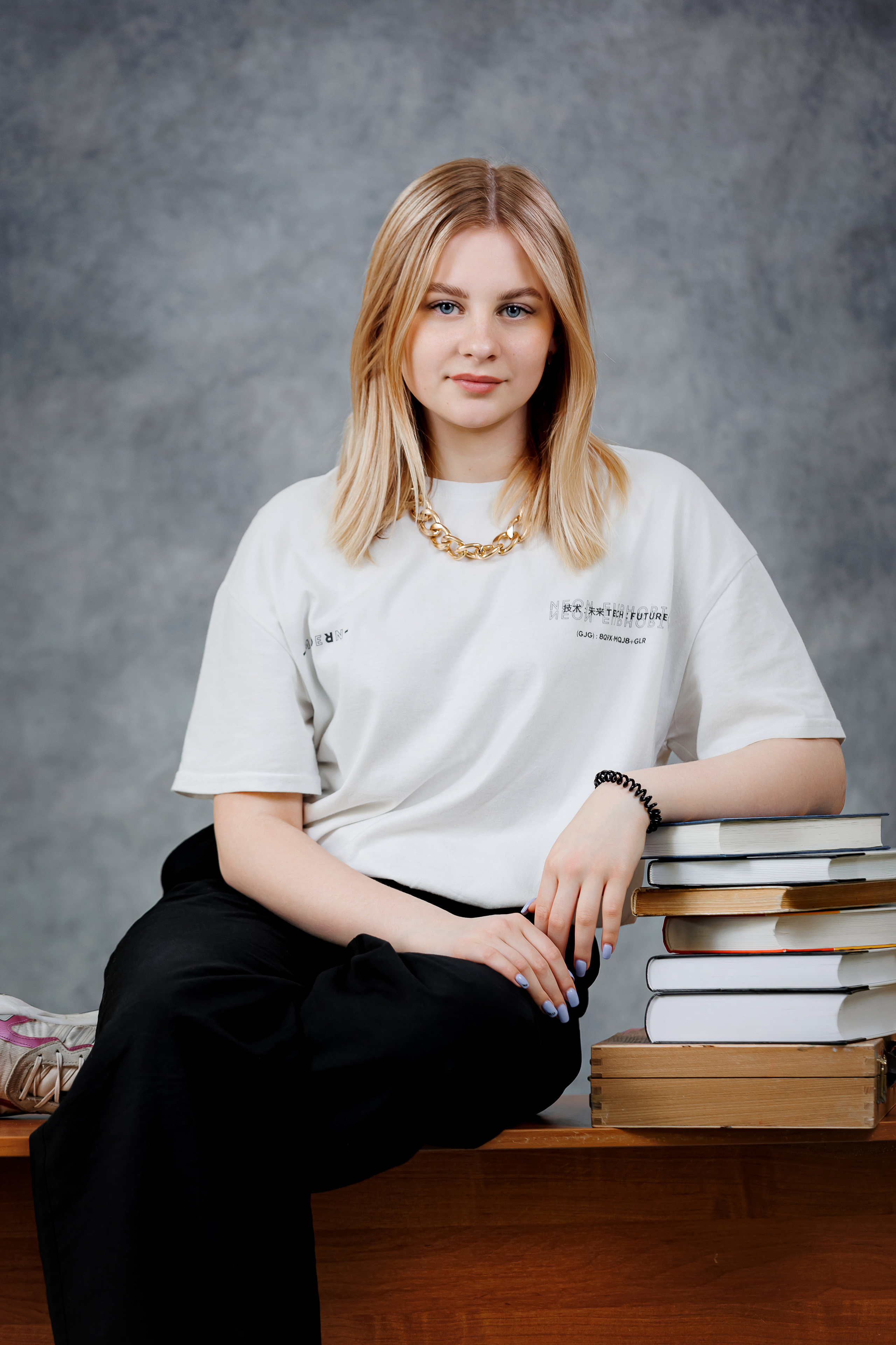 Портреты на однотонном фоне. Семейный и детский фотограф Комина Елена, Власиха, Одинцово