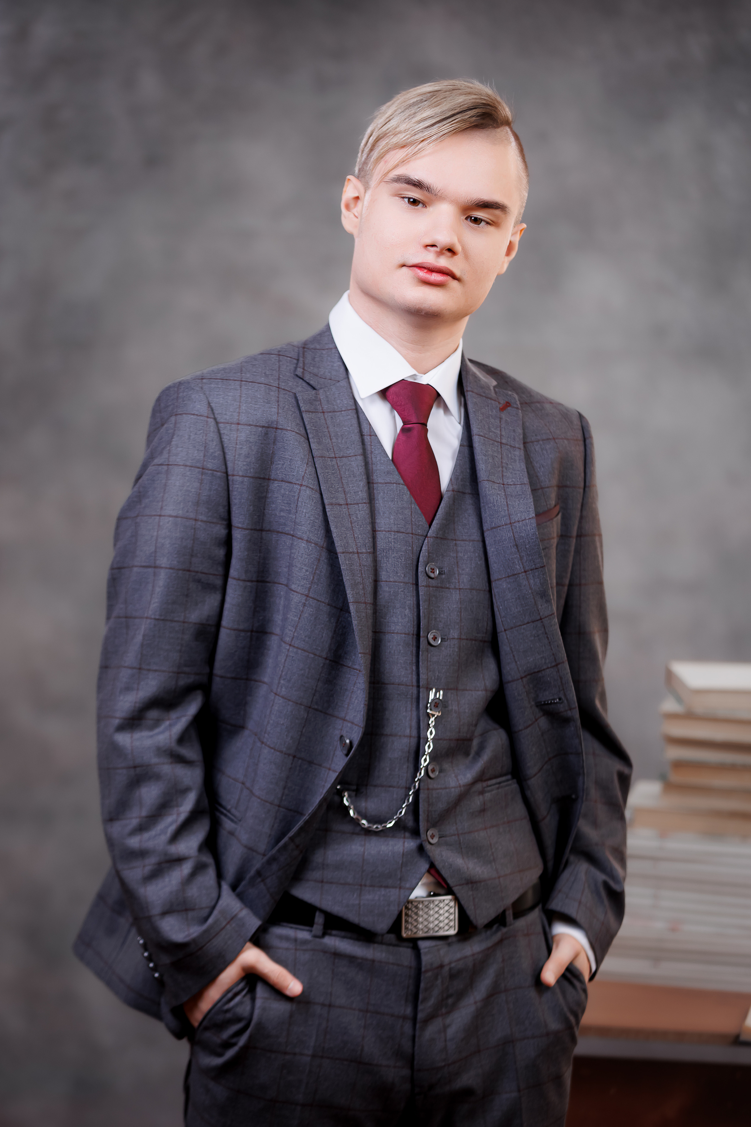 Портреты на однотонном фоне. Семейный и детский фотограф Комина Елена, Власиха, Одинцово