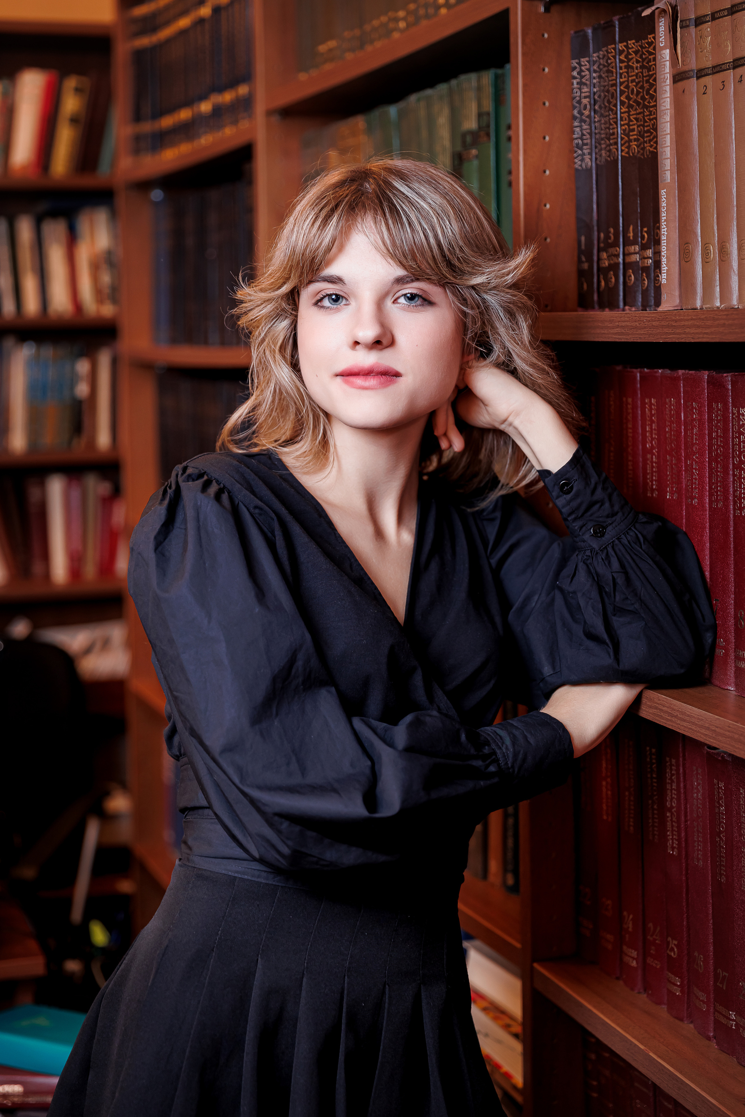 Портреты в Библиотеке. Семейный и детский фотограф Комина Елена, Власиха, Одинцово