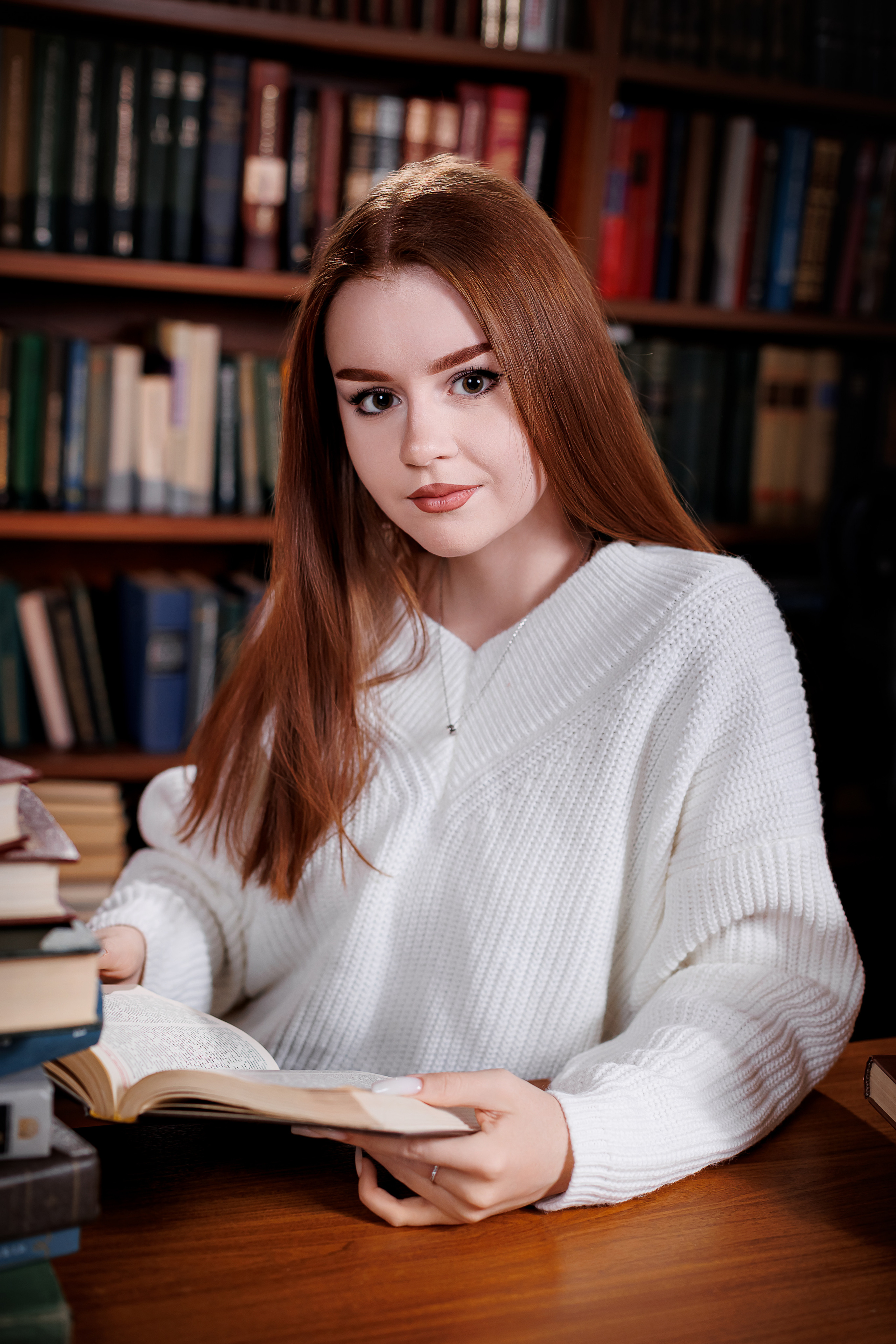 Портреты в Библиотеке. Семейный и детский фотограф Комина Елена, Власиха, Одинцово