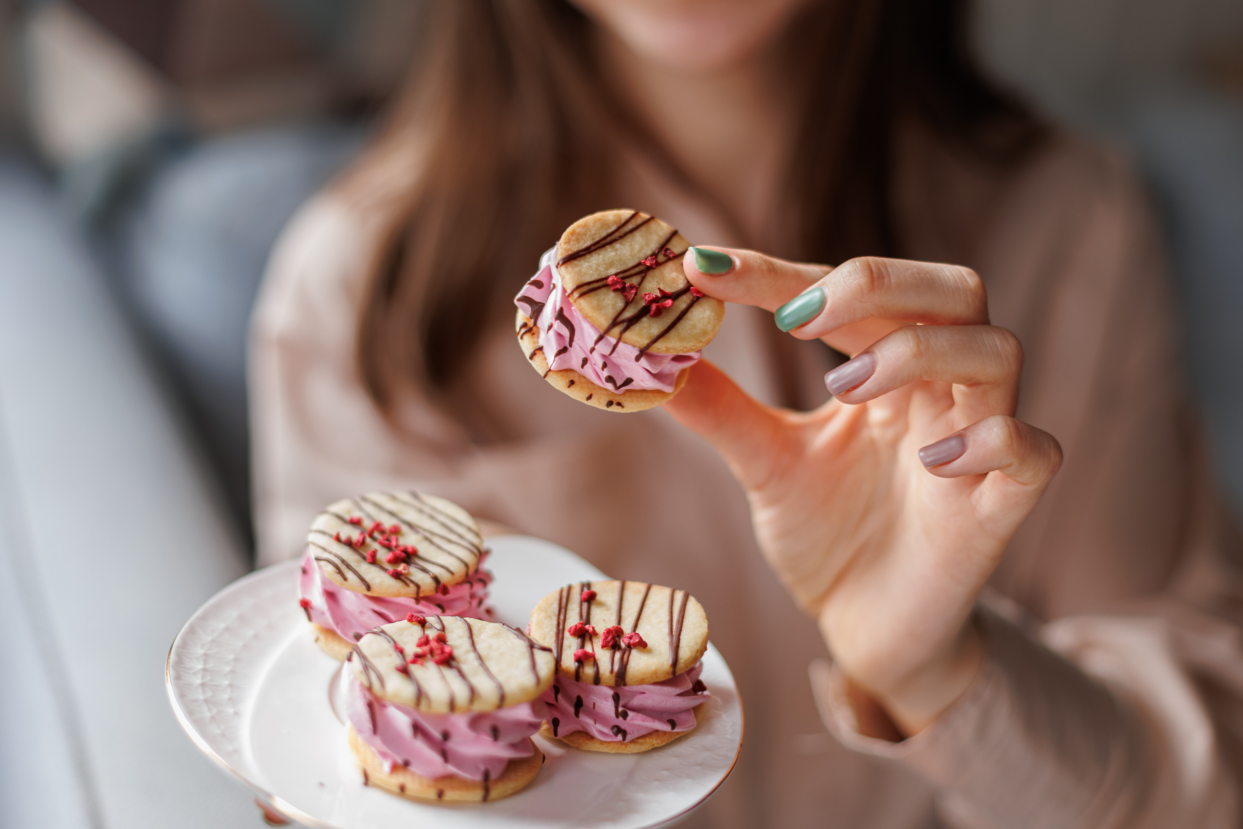 Контент съёмка для домашнего кондитера Ольги «Тут.зефир». Семейный и детский фотограф Комина Елена, Власиха, Одинцово