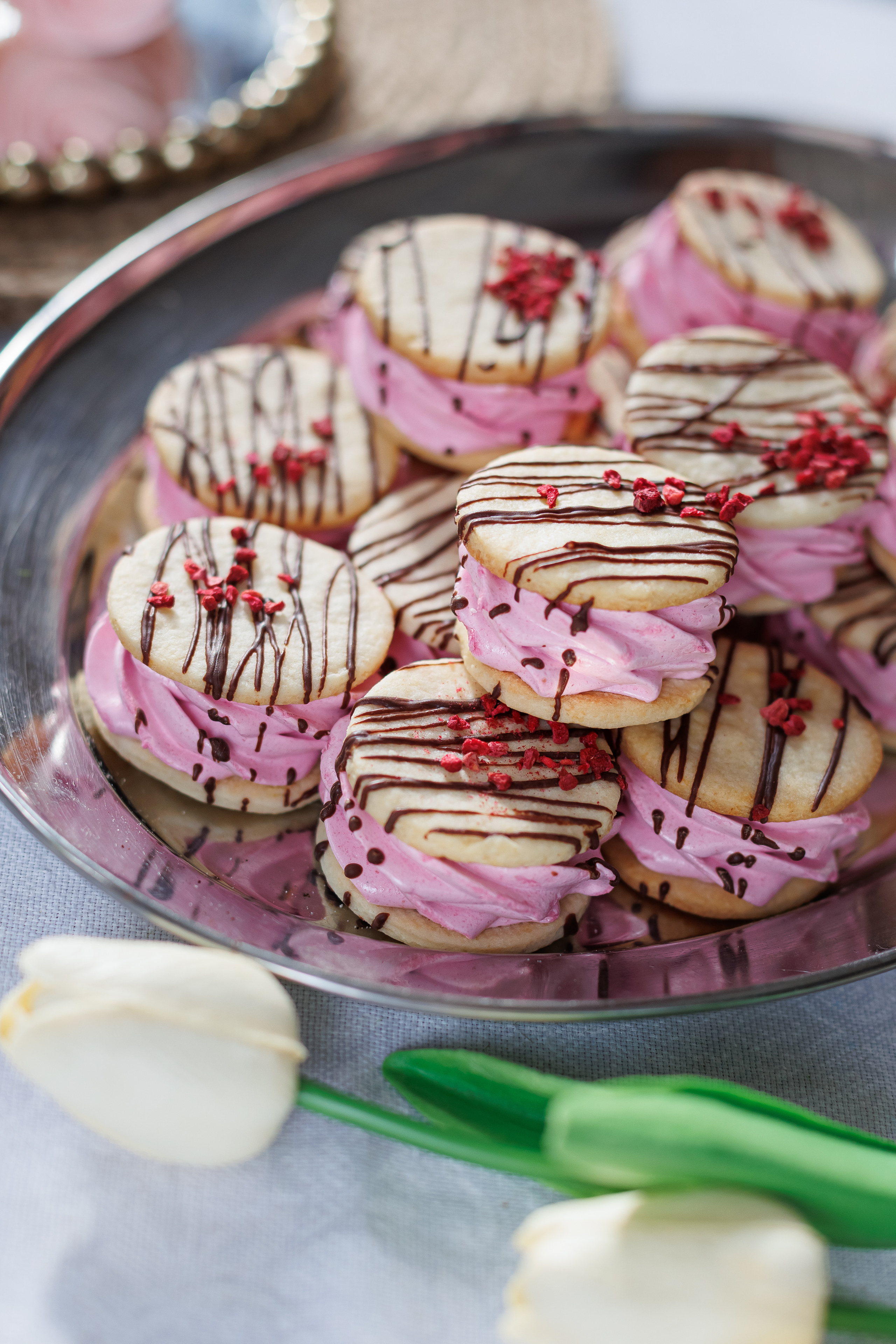 Контент съёмка для домашнего кондитера Ольги «Тут.зефир». Семейный и детский фотограф Комина Елена, Власиха, Одинцово