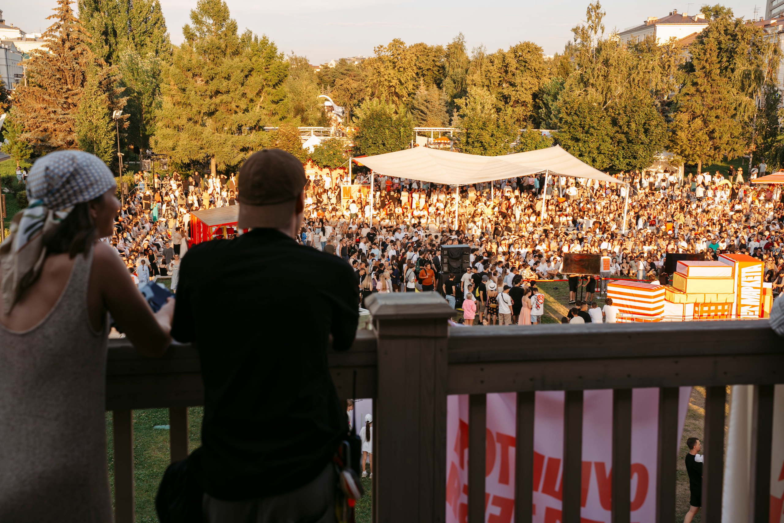 BALAGAN. Бэкстейдж / 2025. Саша Копылов, фотограф в Казани