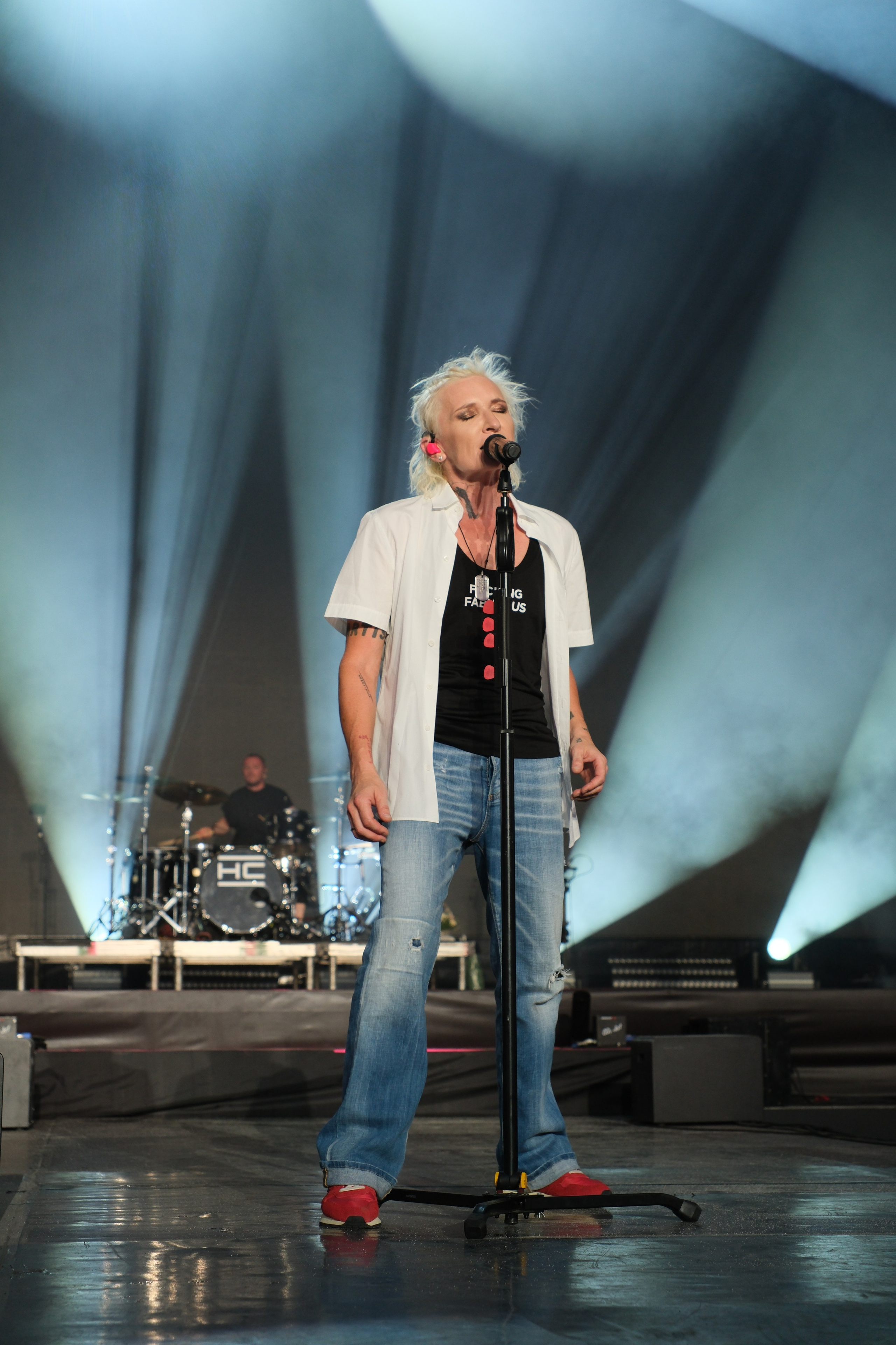 Диана Арбенина (группа «Ночные снайперы») — Москва, МТС Live Лето 2024. RedGeek - блогер и стручњак за образовање и ИТ Кирил Ситнов