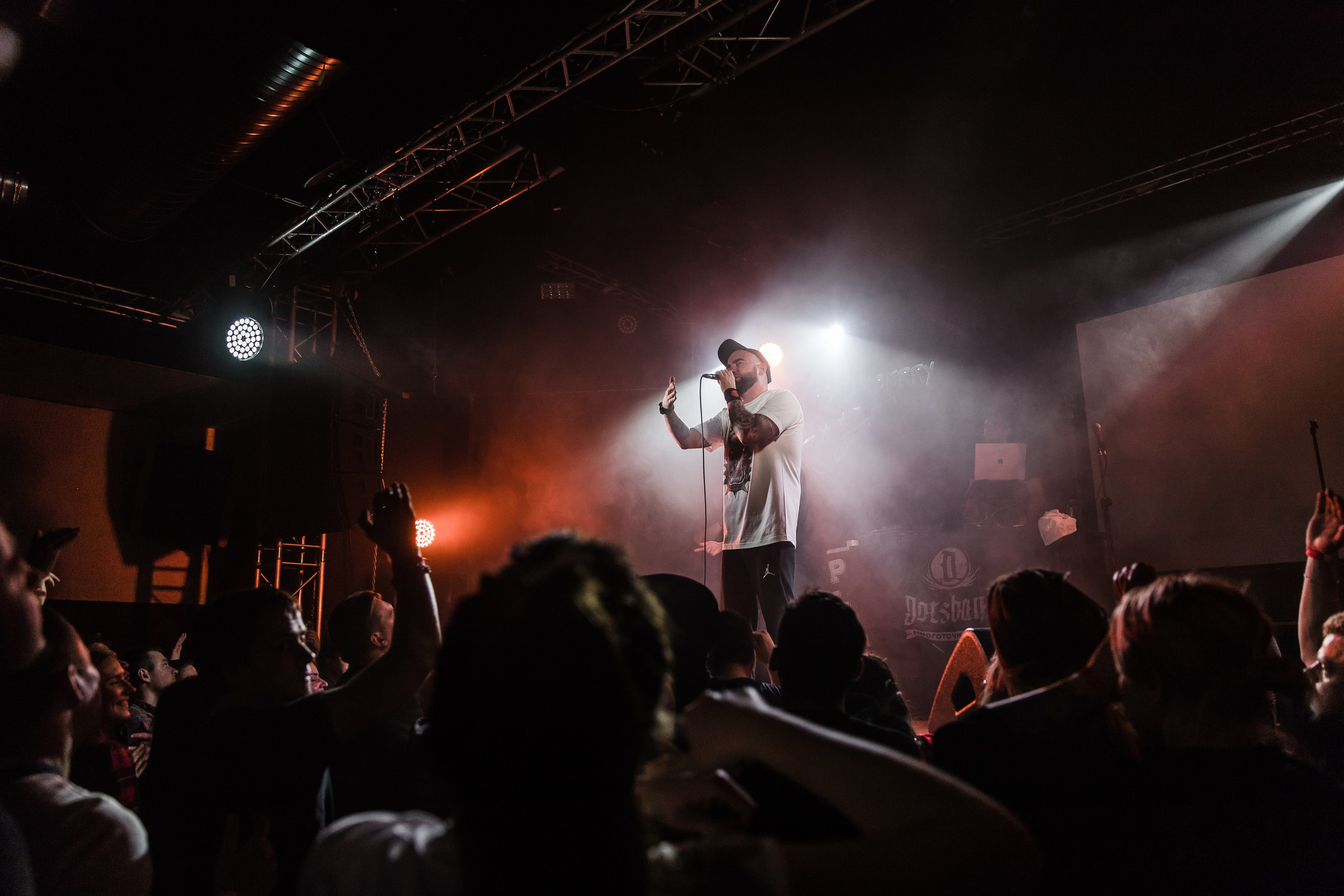 Презентация альбома РУСТАВЕЛИ — Настоящее Настоящее. Фотограф в спб Александр Потапов