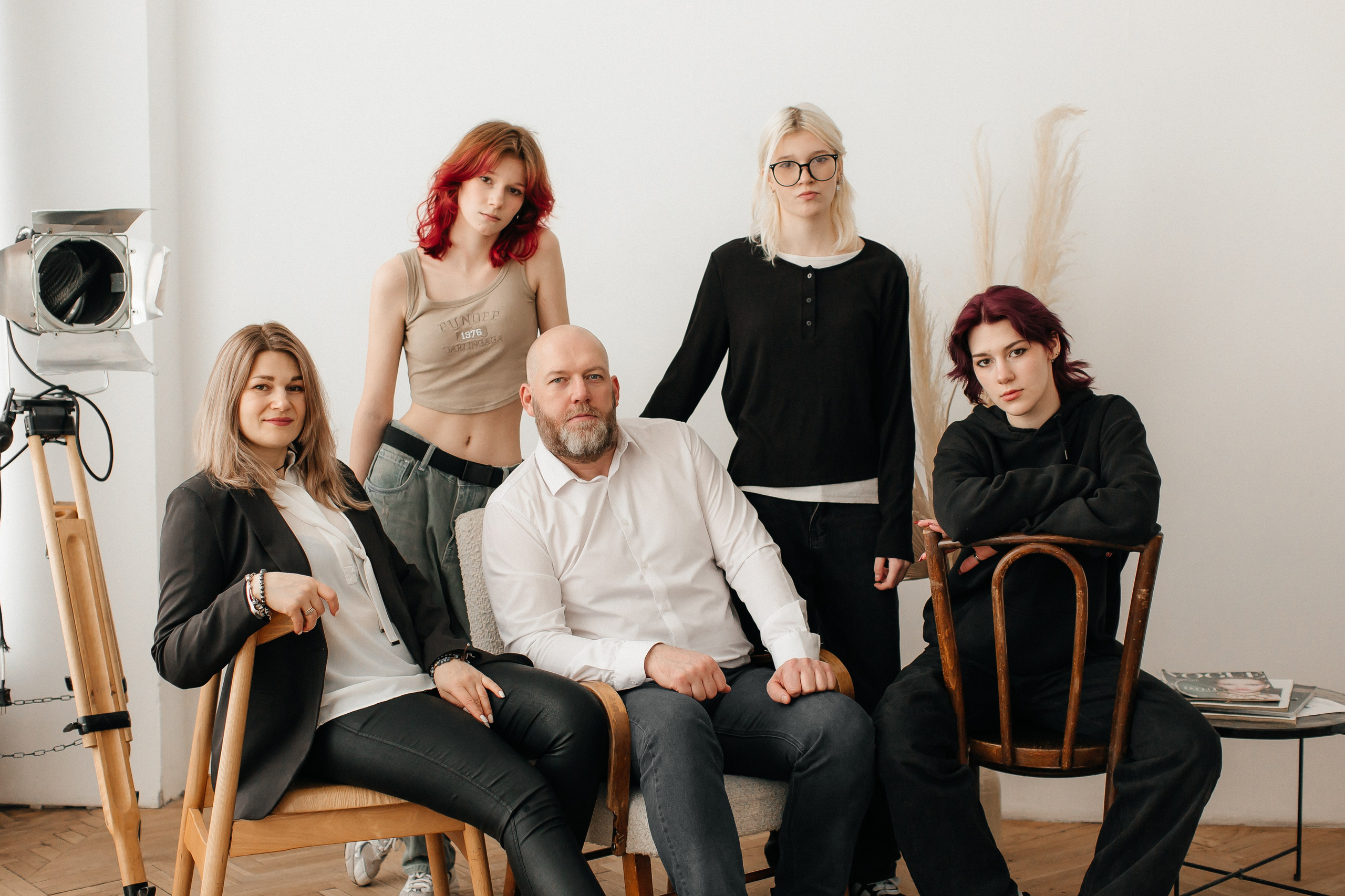 Любовь с семьей в студии. Семейный, детский и школьный фотограф в Москве Рудницкая Анна