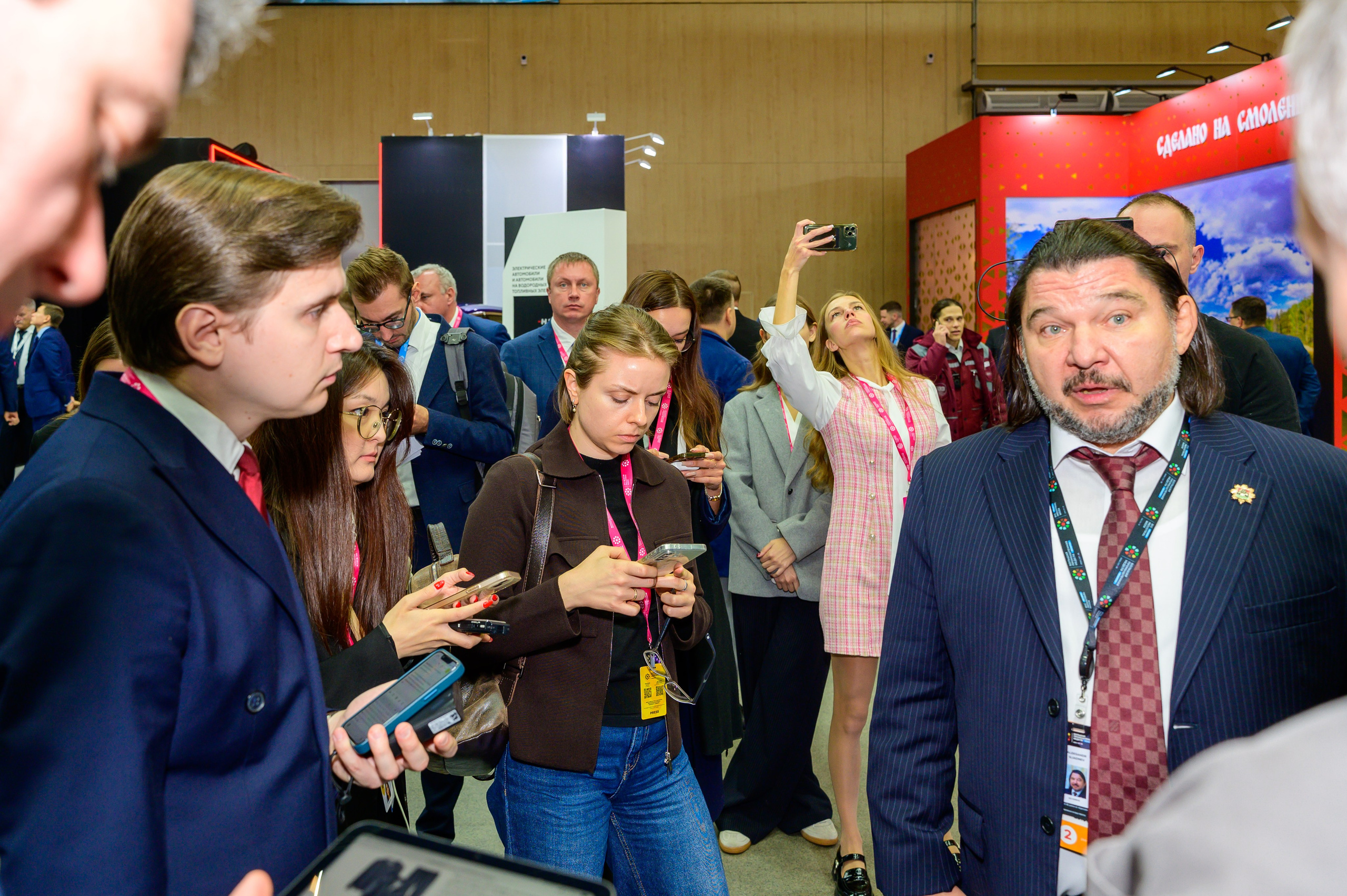 BigindustrialweekBelarus. Фотоуслуги, услуги фотографа, фотографирование важных событий