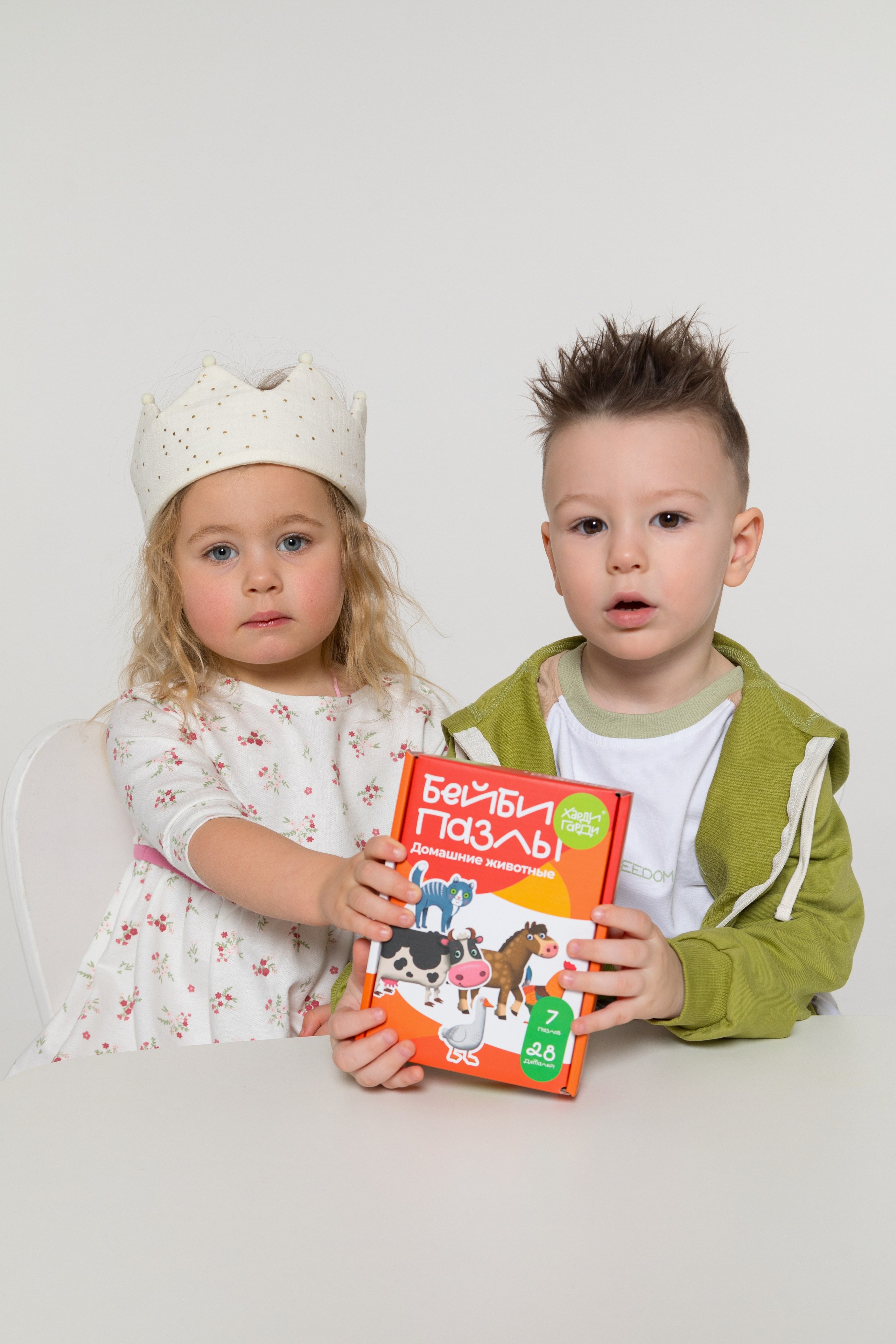 Имиджевая и каталожная съёмка для бренда детских пазлов. Детский и контент фотограф Надя Волкова Санкт-Петербург