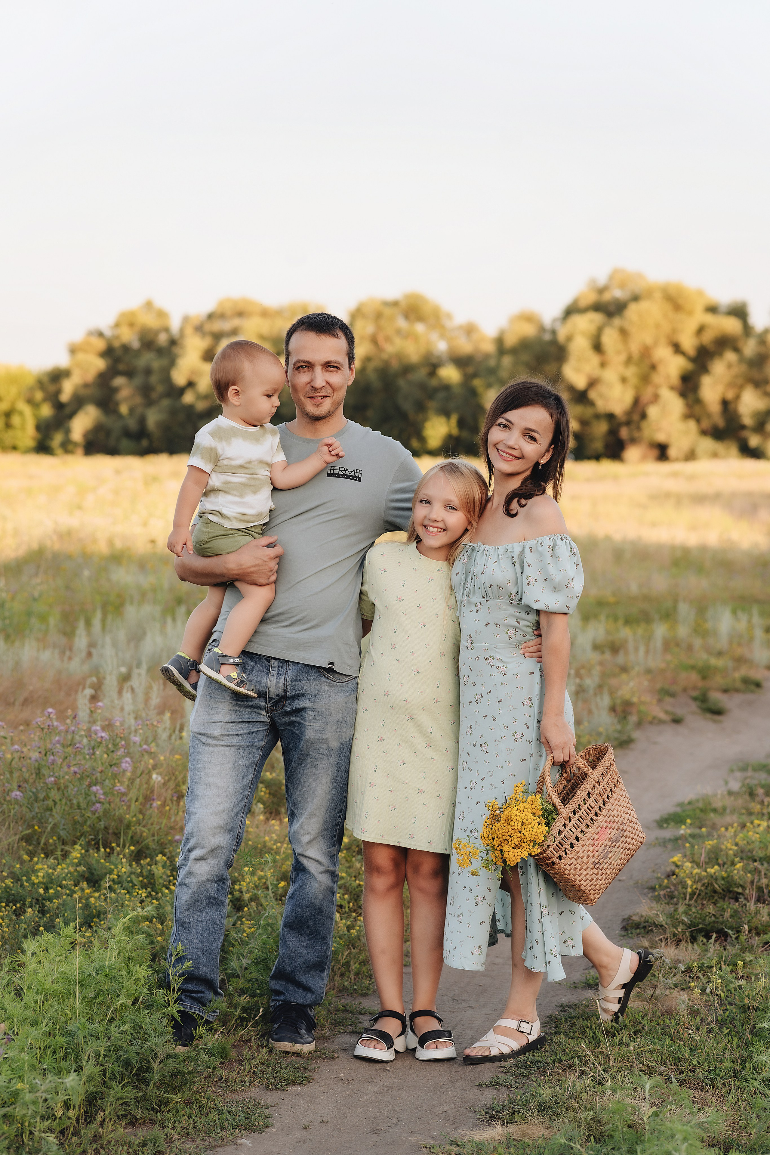 Семейная съемка на закате. Фотограф Карина Шмулёва. Воронеж и область