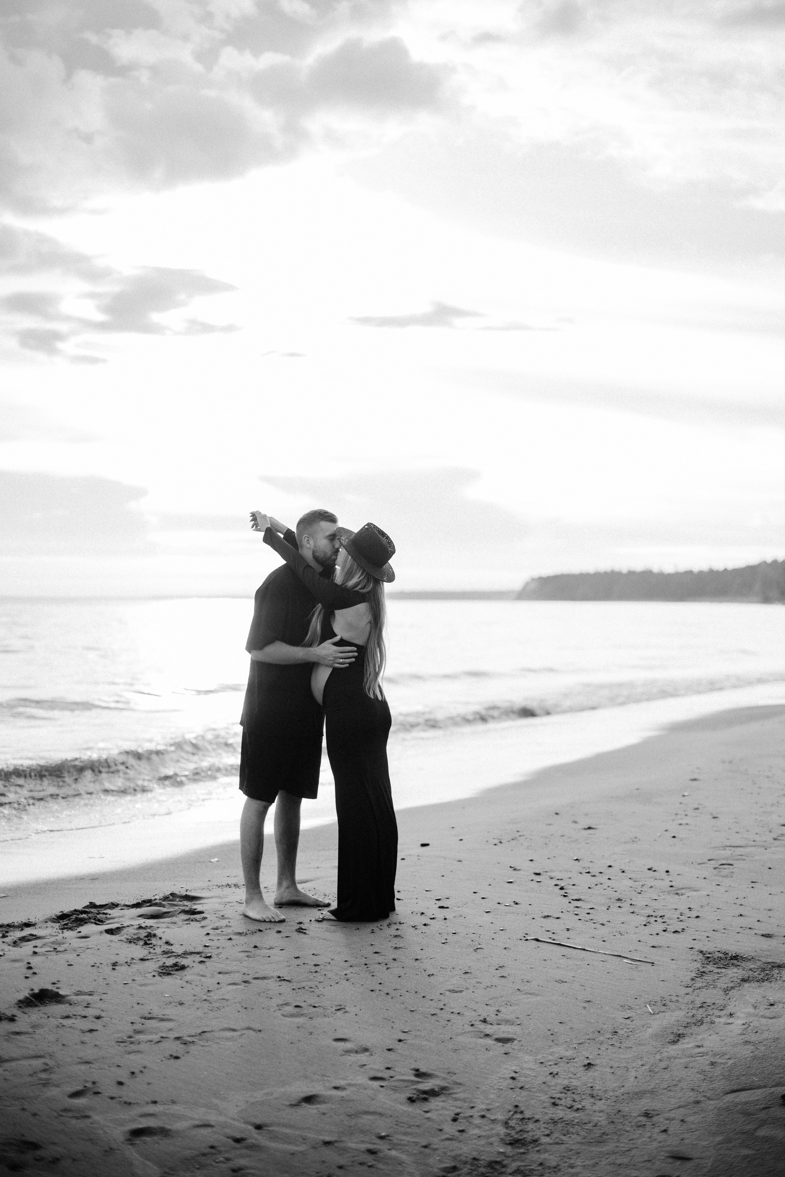 Sea. NatalieDmi — фотосессия беременности, семейный фотограф, портрет