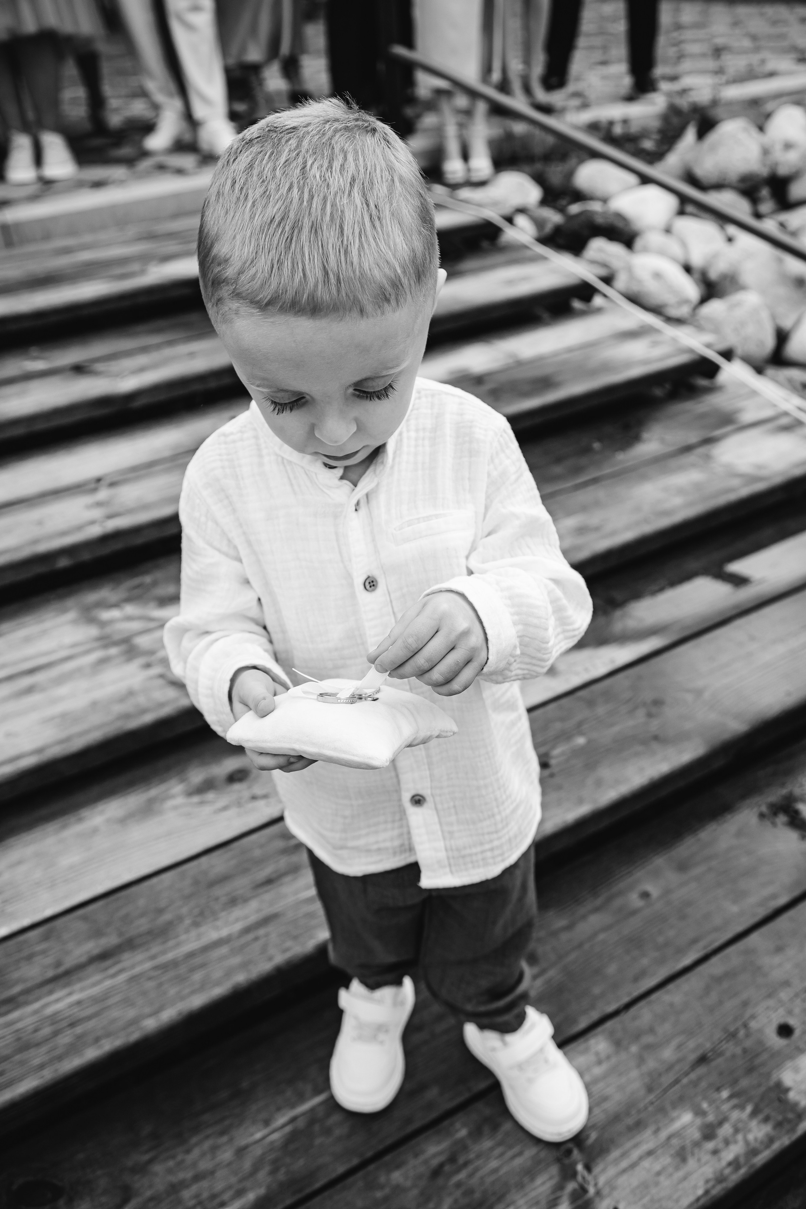 D & J. Street photographer