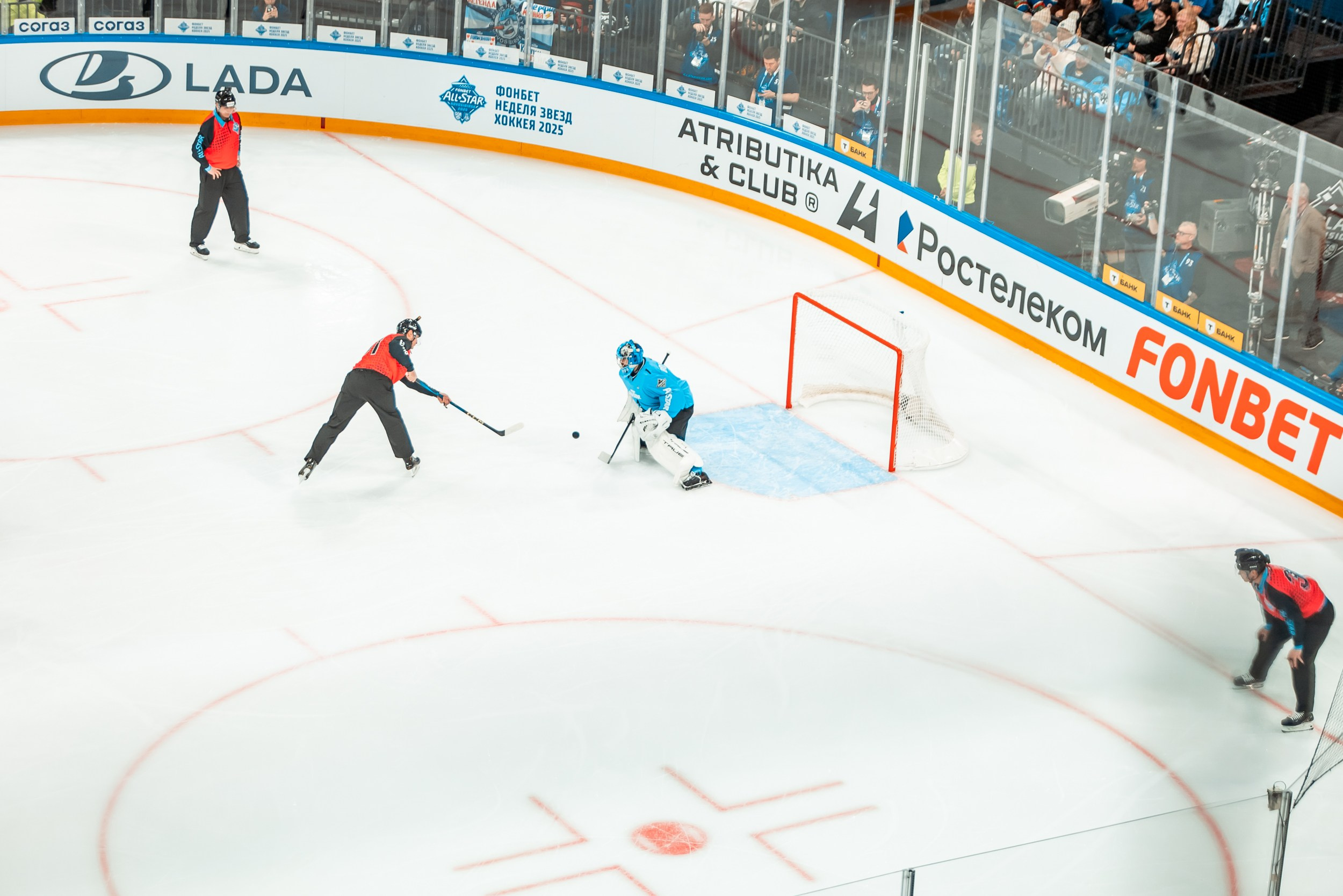 KHL All-Star 2025. Репортажный фотограф в Сочи Дмитрий Ветринский