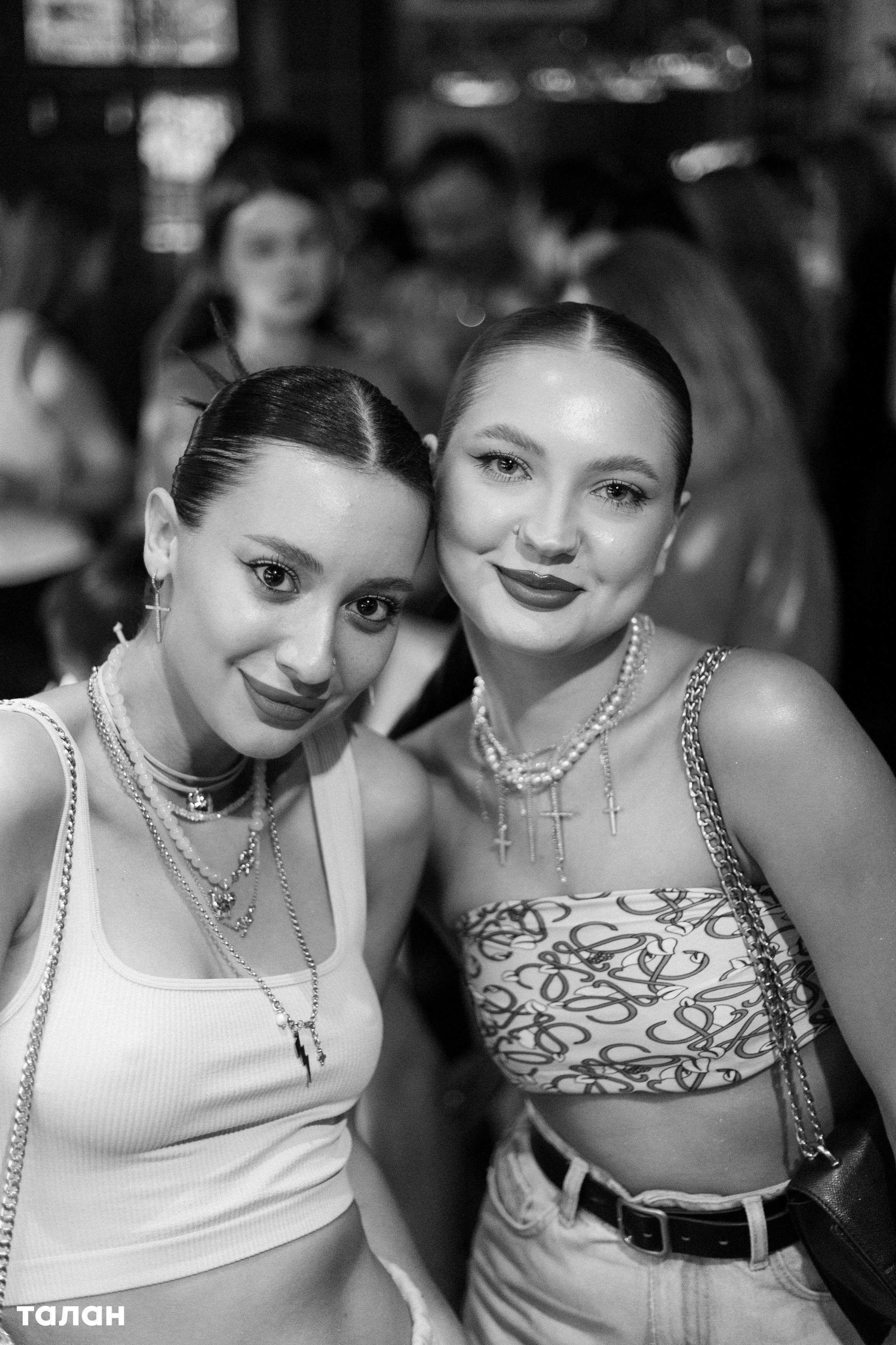 ВИНОТЕКА [бар+магаз] — BIRTHDAY PARTY. СВОИ. ФОТООТЧЕТЫ-СОБЫТИЯ-МЕСТА