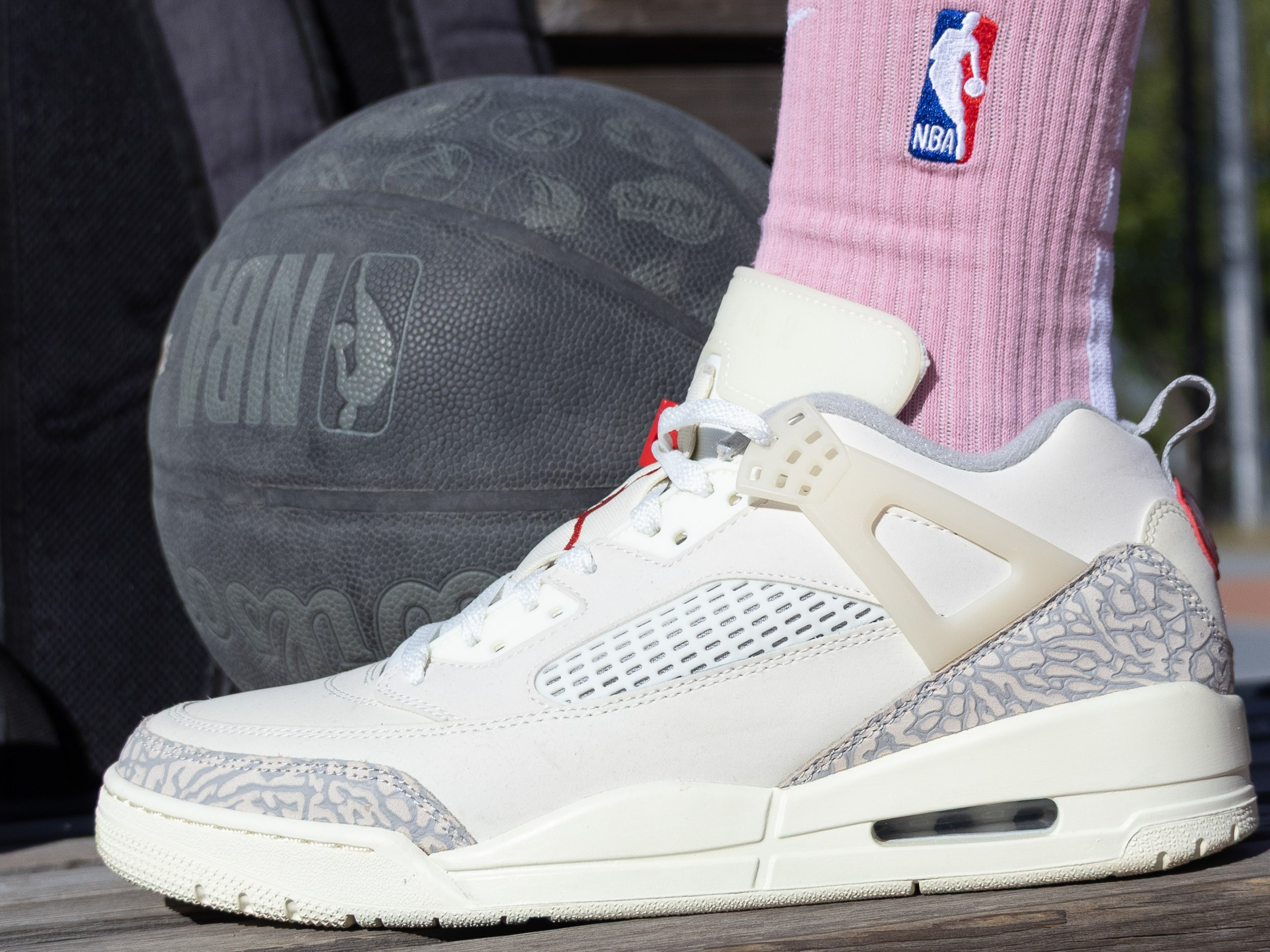 Фотосессия в Волгограде — Баскетбольный корт