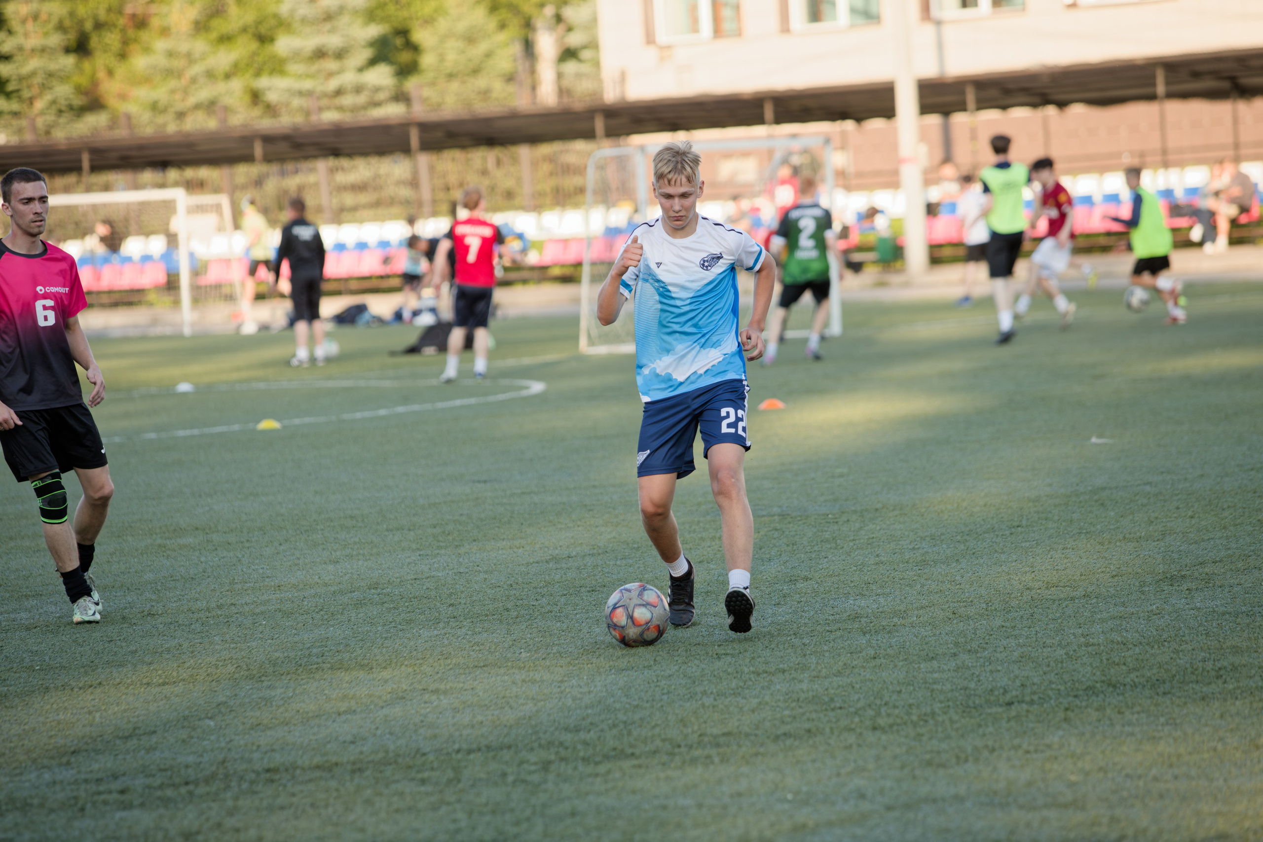 Любительская футбольная лига. Самокат-крылья. 25.06.2025. Репортажный и спортивный фотограф в г. Пермь Зильберг Павел
