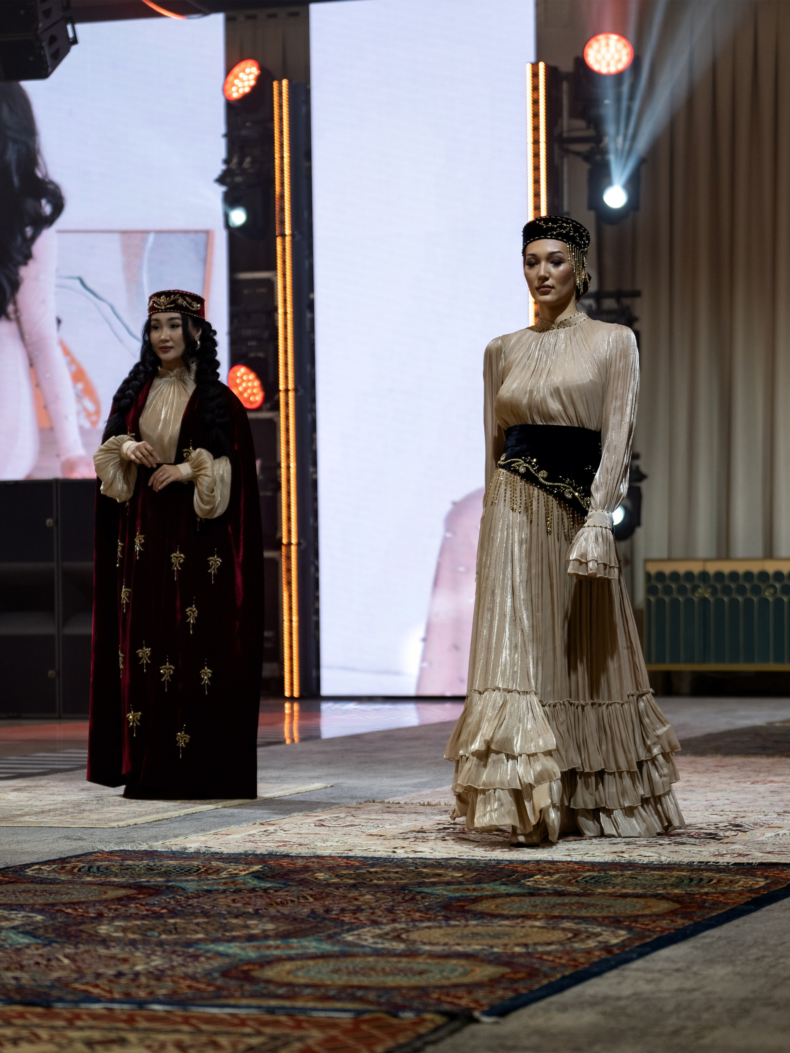 Khanshaiym brand. Сайт Алматинского НЮ АРТ, будуар и фэшн фотографа Дениса Карпенко