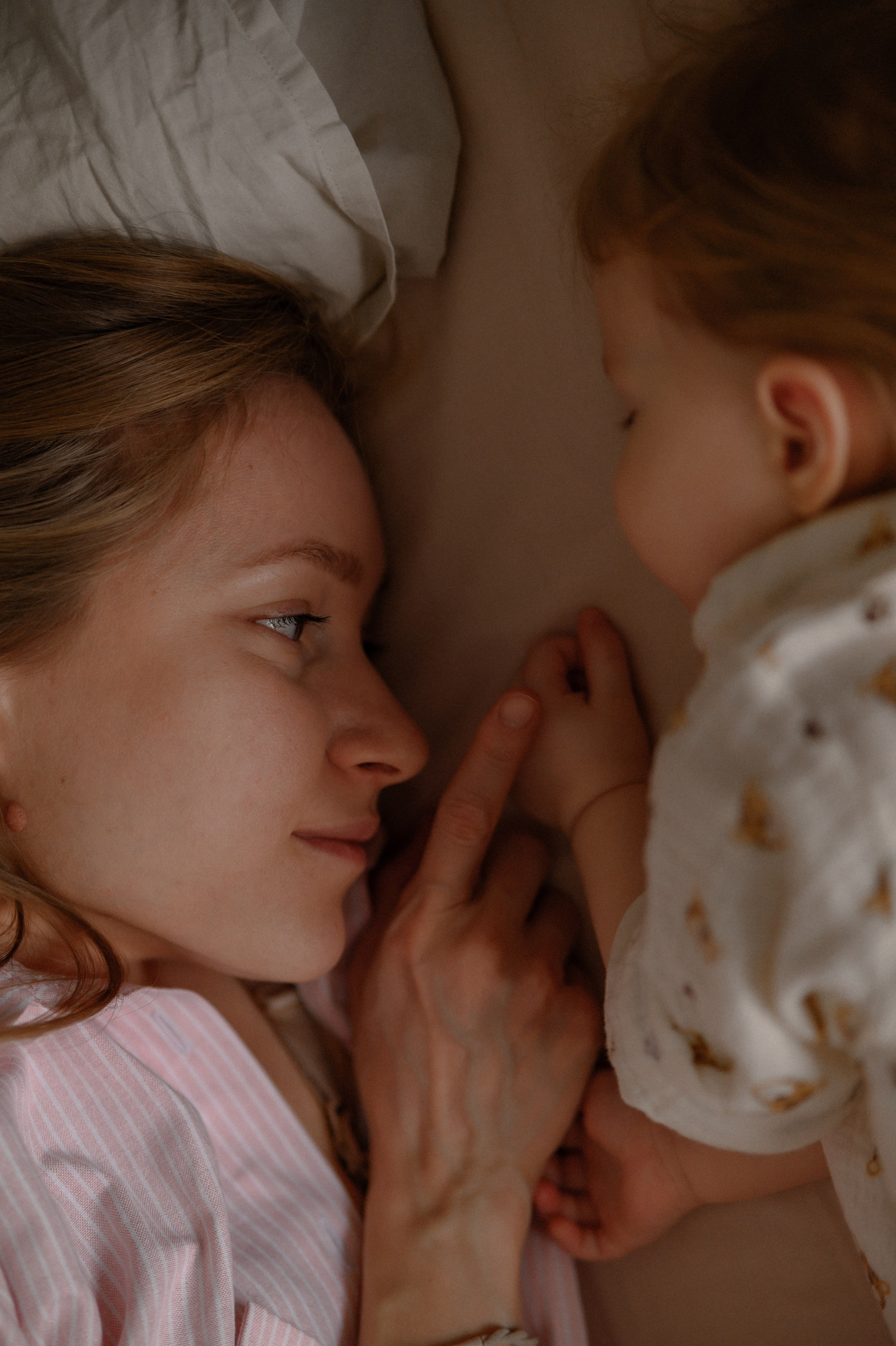 Даша и Варя дома. Семейный и свадебный lifestyle-фотограф в Москве Мария Петрова