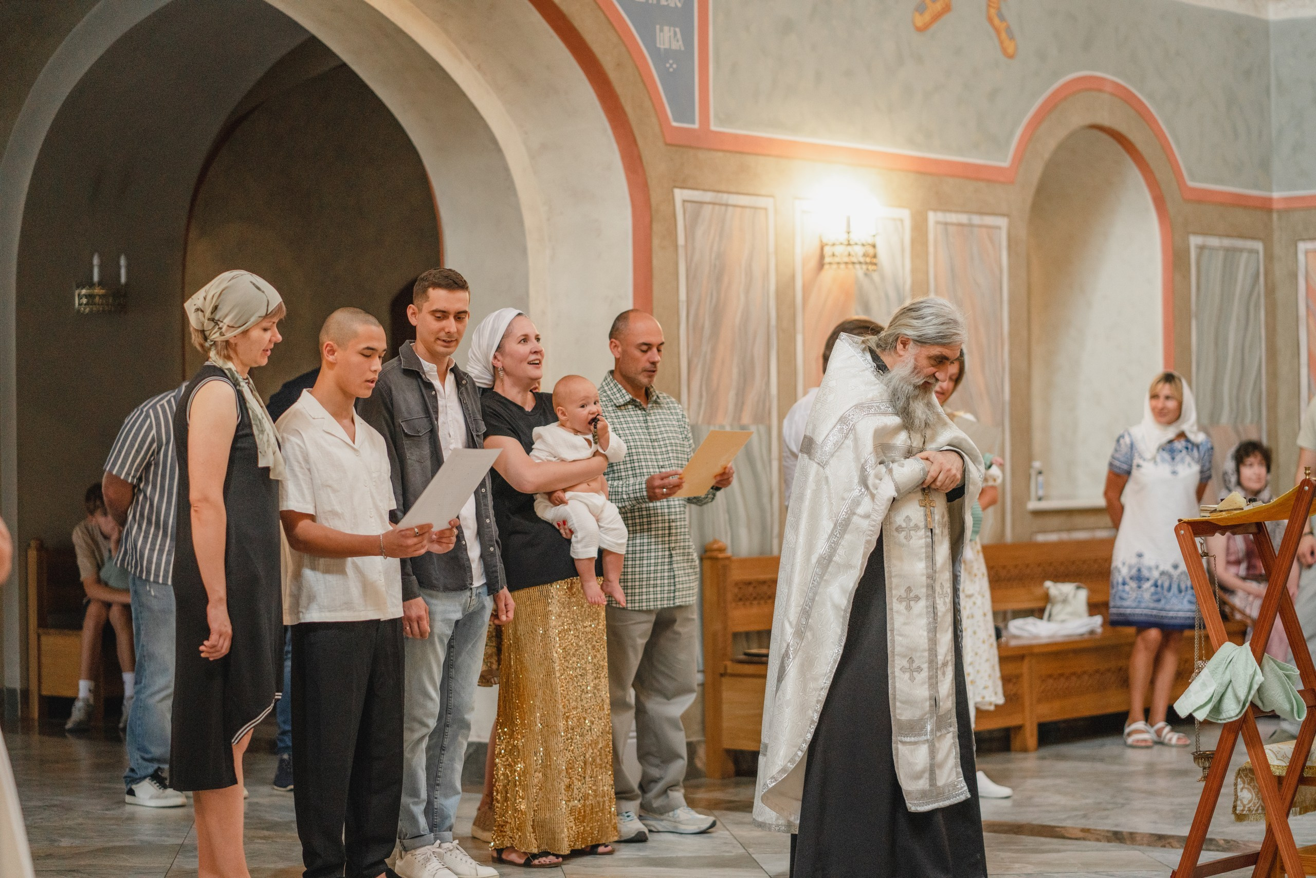 Лев. Храм Живоначальной Троицы в Троицке. Семейный фотограф в Москве Лилия Лебедева