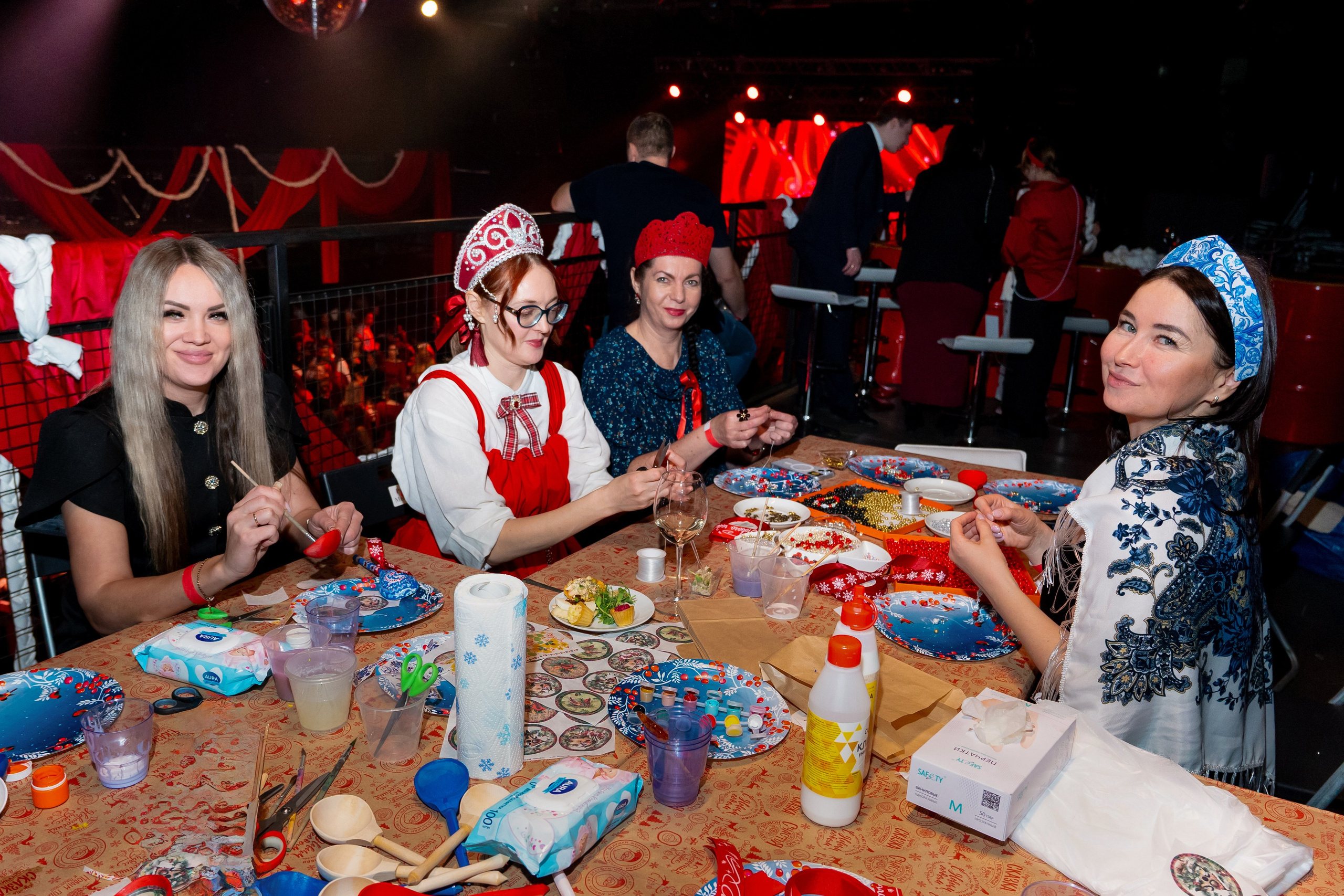 Новогодний корпоратив Совкомбанк 2025. Фотограф в Екатеринбурге Юрий Кутаев