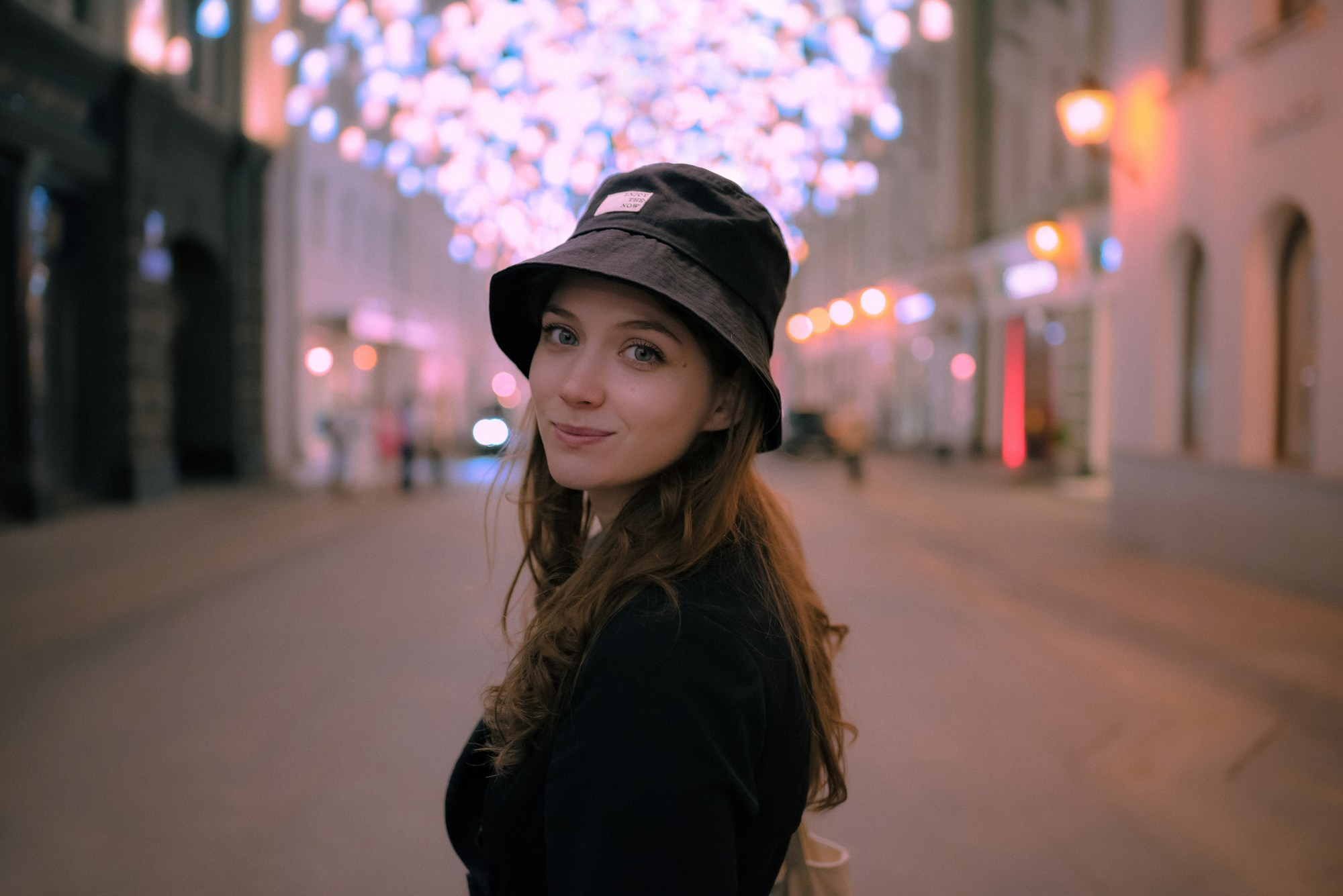 актриса театра и кино тина стойилкович