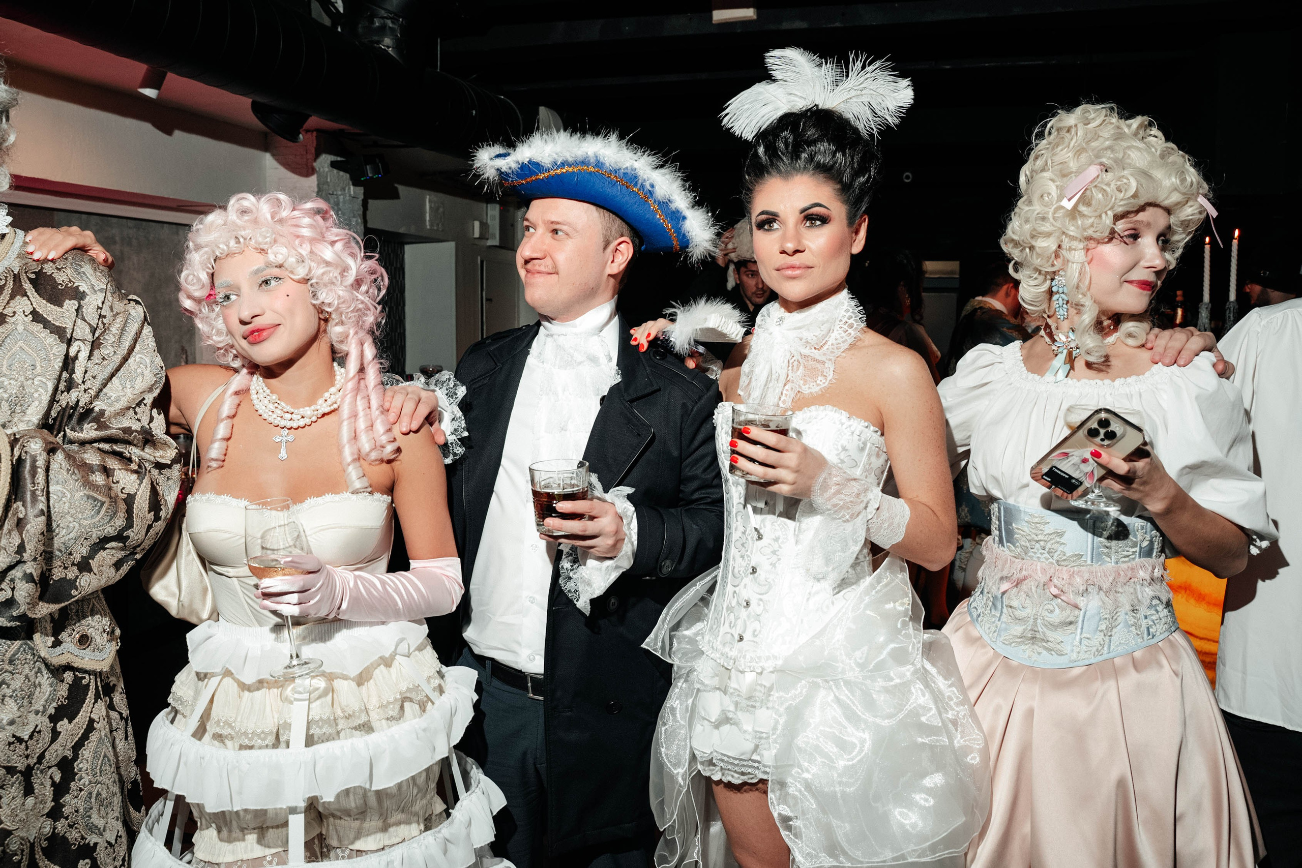 День рождения в кругу свиты!. Свадебный фотограф Москва Александра Аверкова