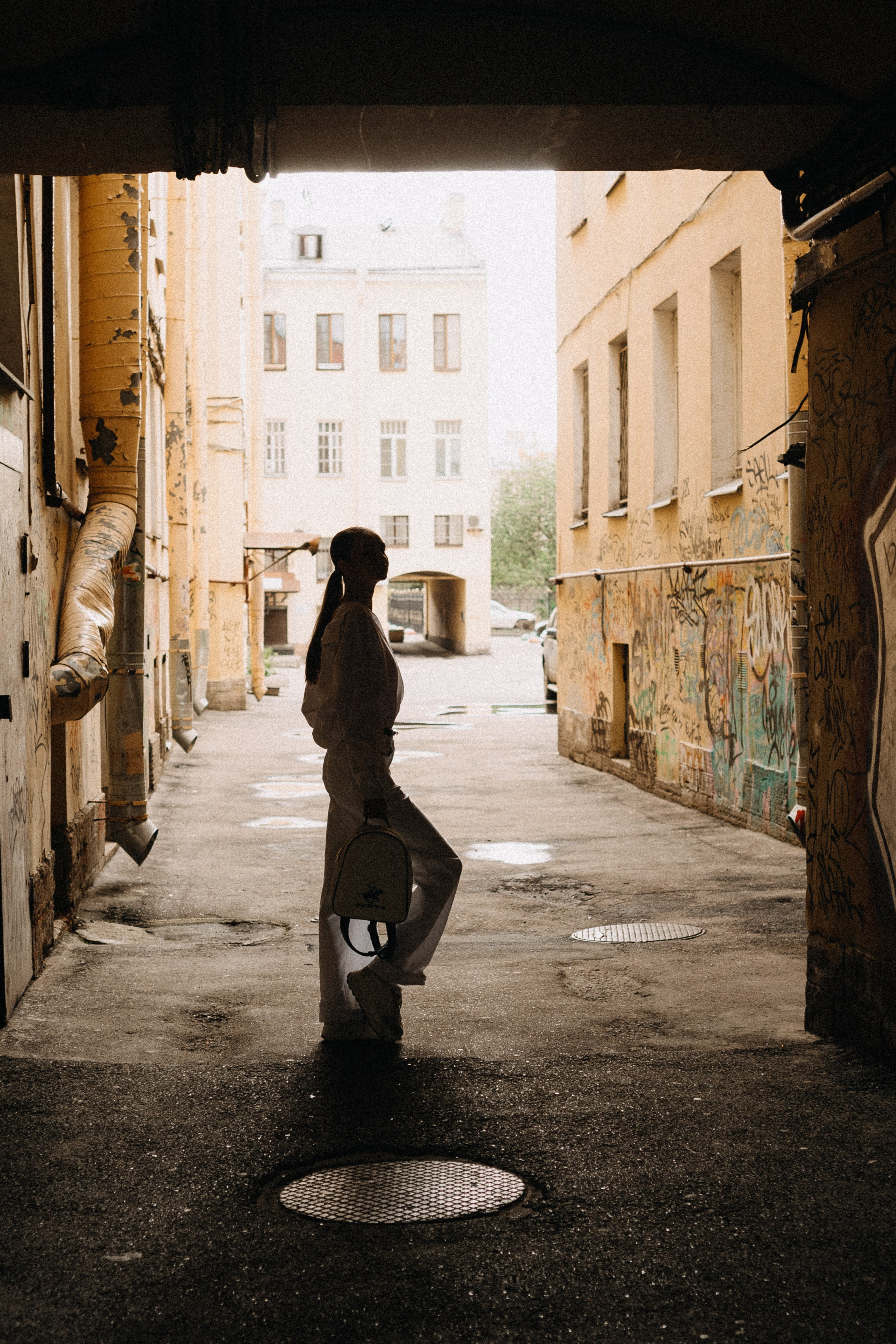 МЫ ГУЛЯЛИ ПРО КРЫШАМ ПИТЕРА. Профессиональный фотограф, Санкт-Петербург — Виктория Богомолова