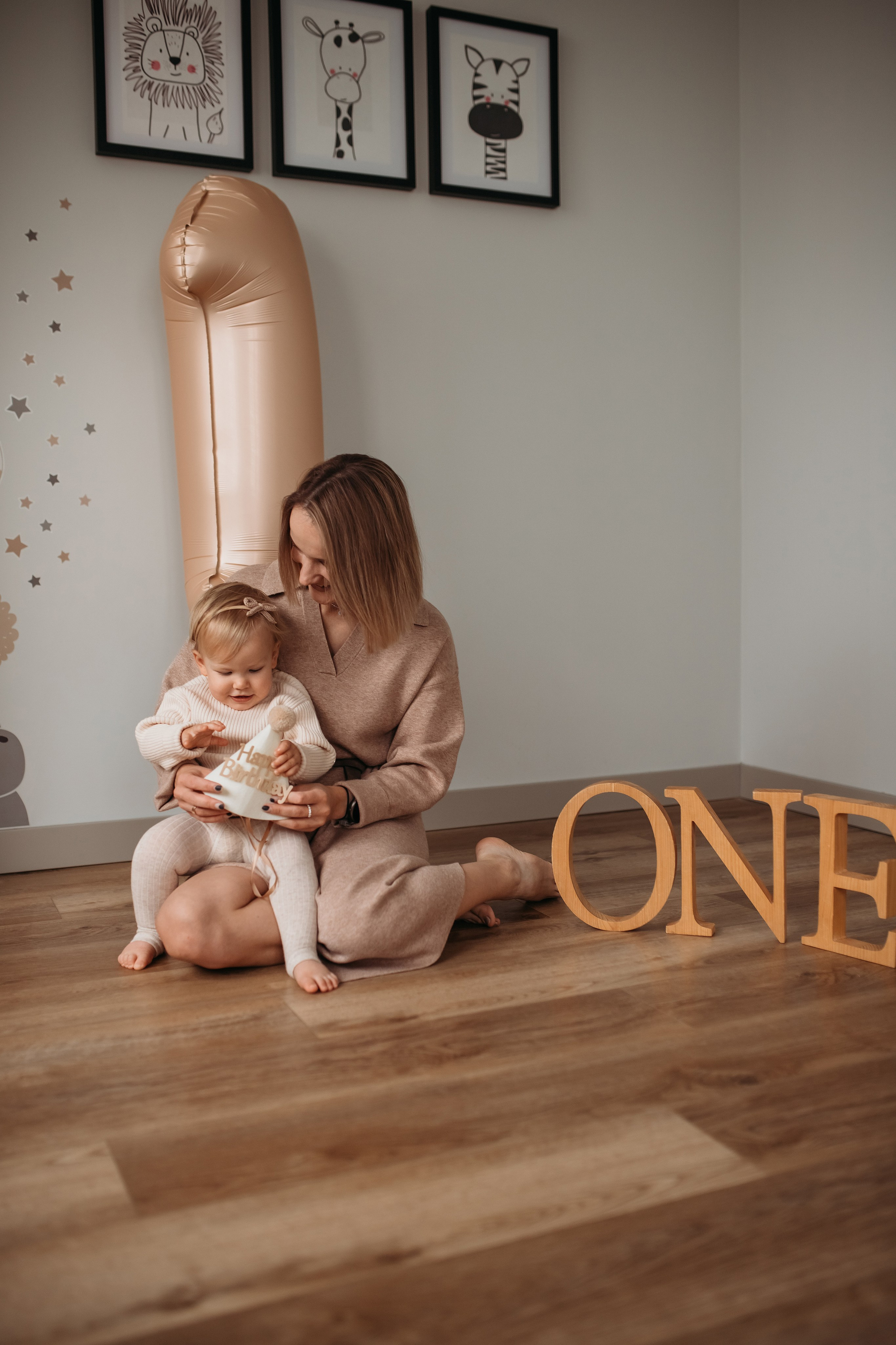 Ксюша (домашняя история). Семейный и детский фотограф Минск, Беларусь