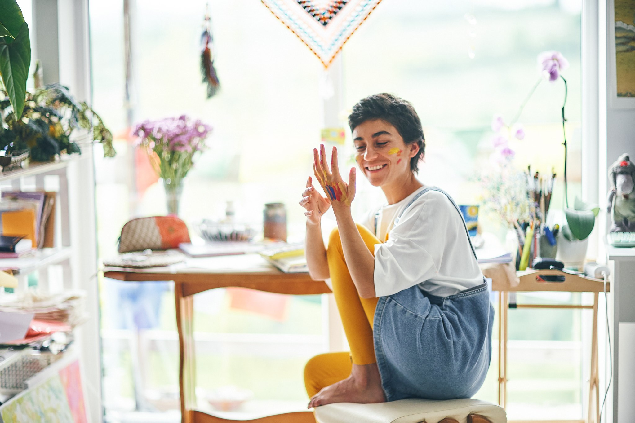 Контент съемка для художницы. Фотограф в Сочи Катя Гончарова