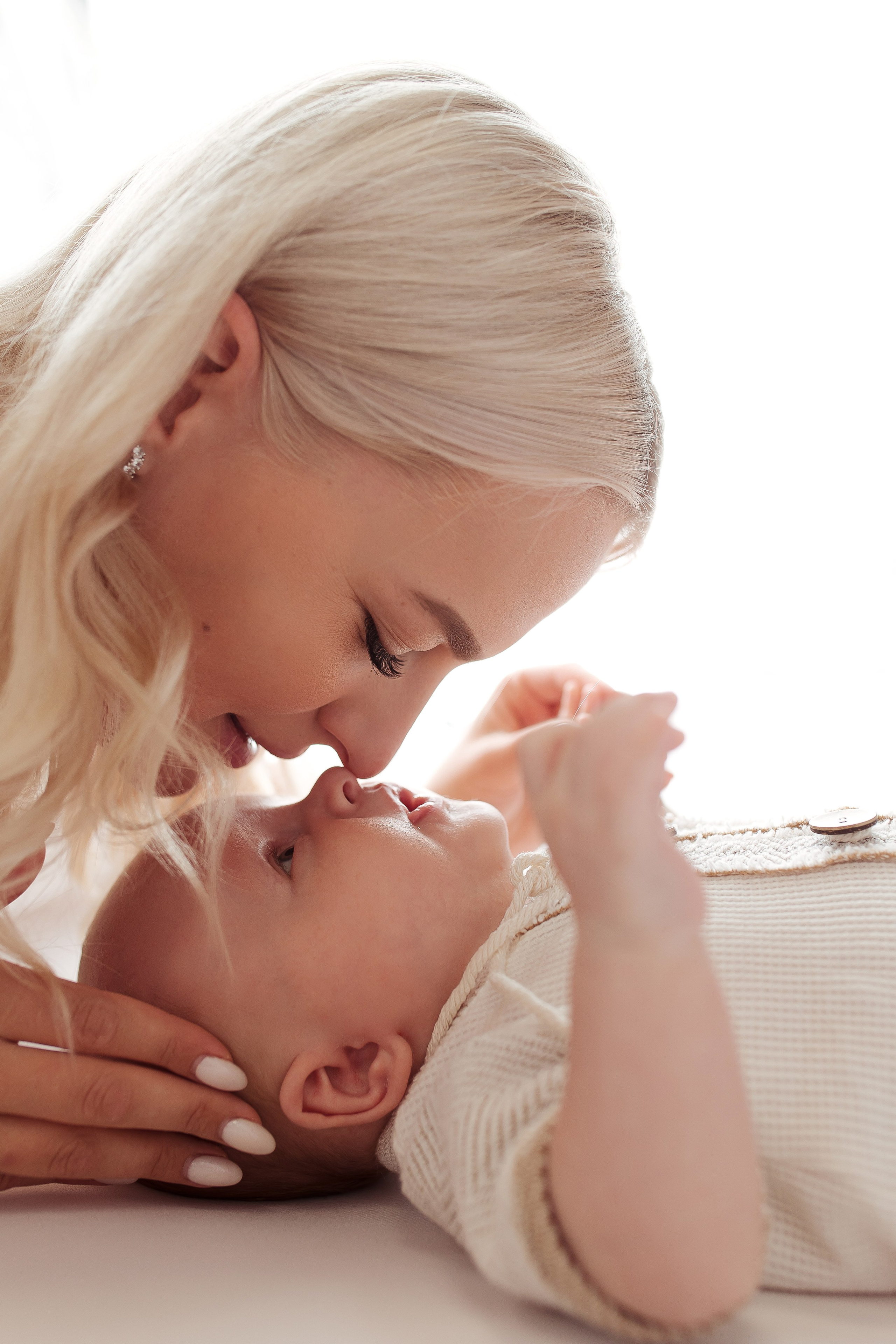 Мама и малыш. Фотограф беременности, новорожденных Москва. годики под ключ