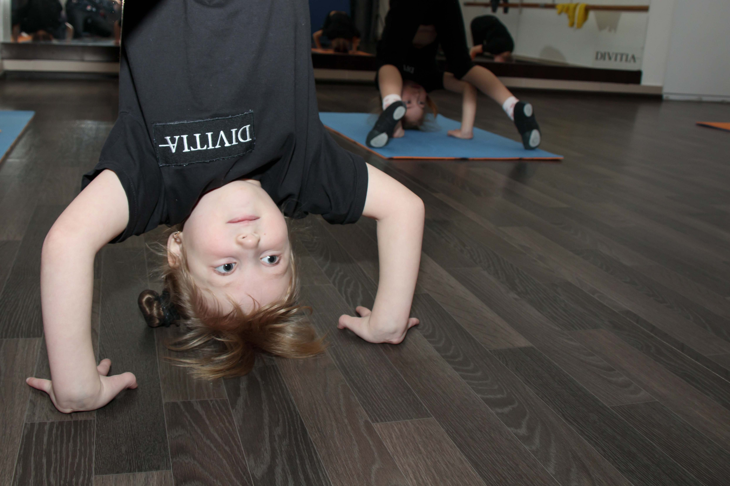 Тренировка в танц. школе. Репортажный Фотограф